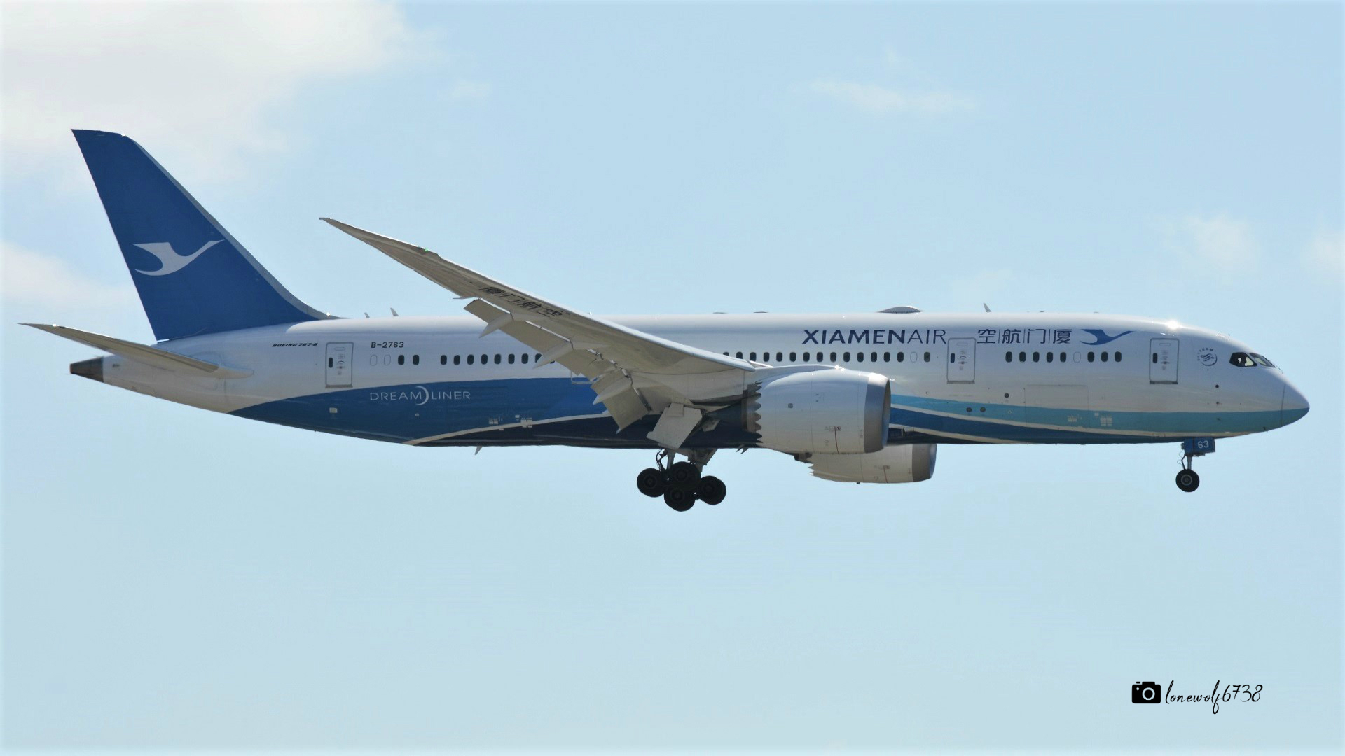 Download mobile wallpaper Aircraft, Boeing, Passenger Plane, Vehicles, Boeing 787 Dreamliner for free.