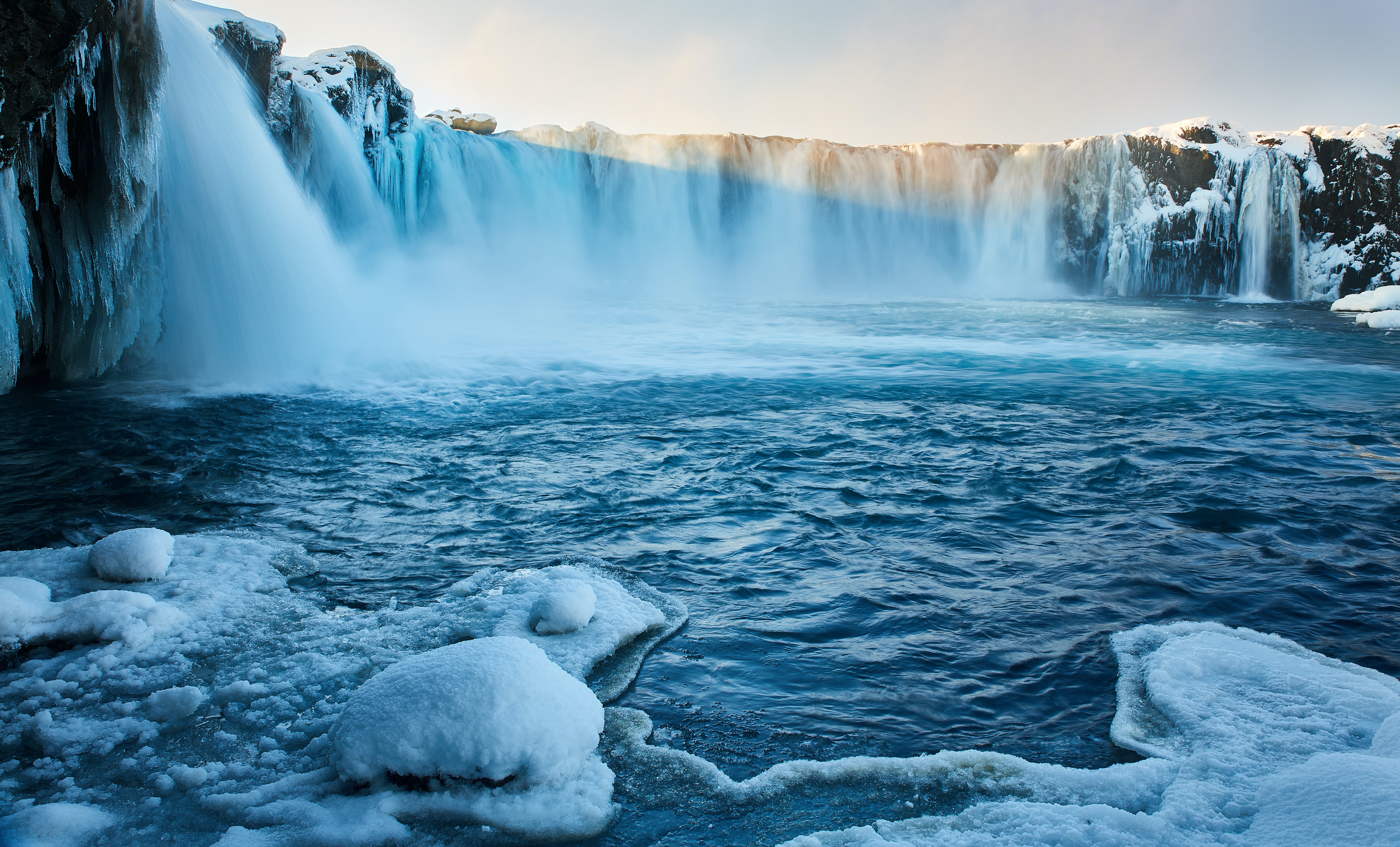 Скачати мобільні шпалери Водоспади, Водоспад, Земля, Ісландія, Годафосс безкоштовно.