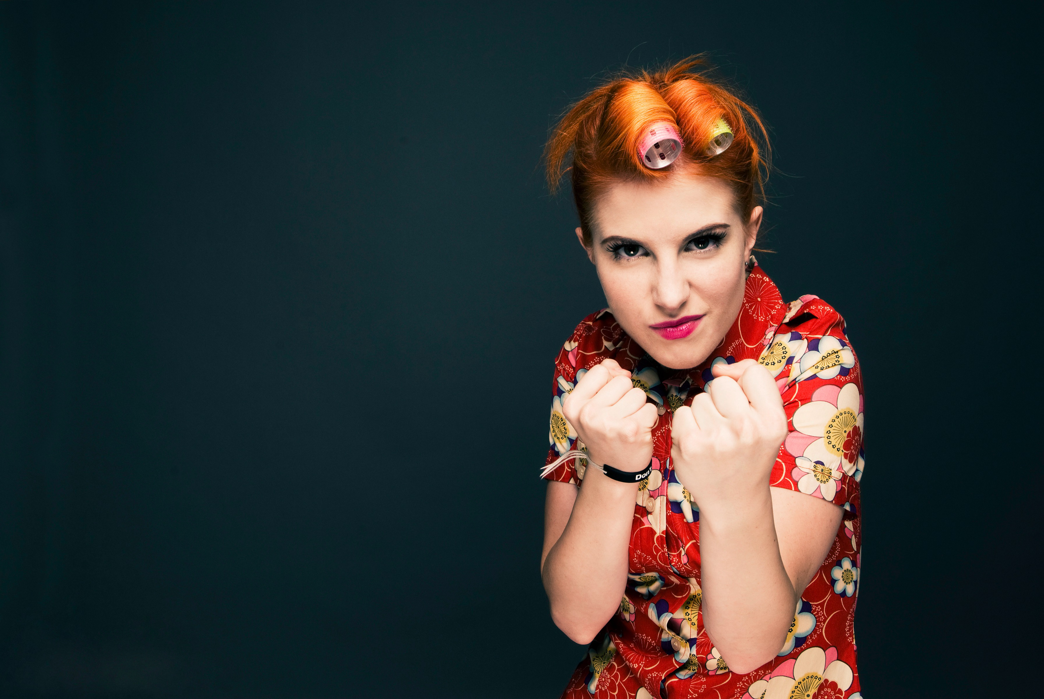 Handy-Wallpaper Musik, Hayley Williams kostenlos herunterladen.