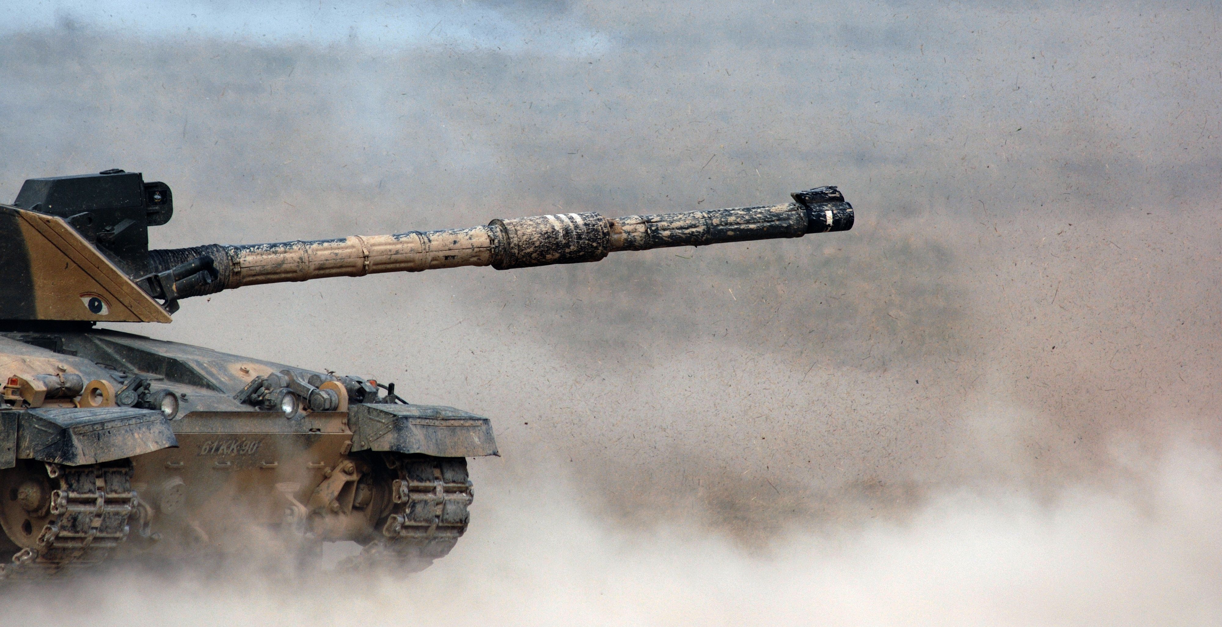 Download mobile wallpaper Tanks, Military, Tank, Challenger 2 for free.
