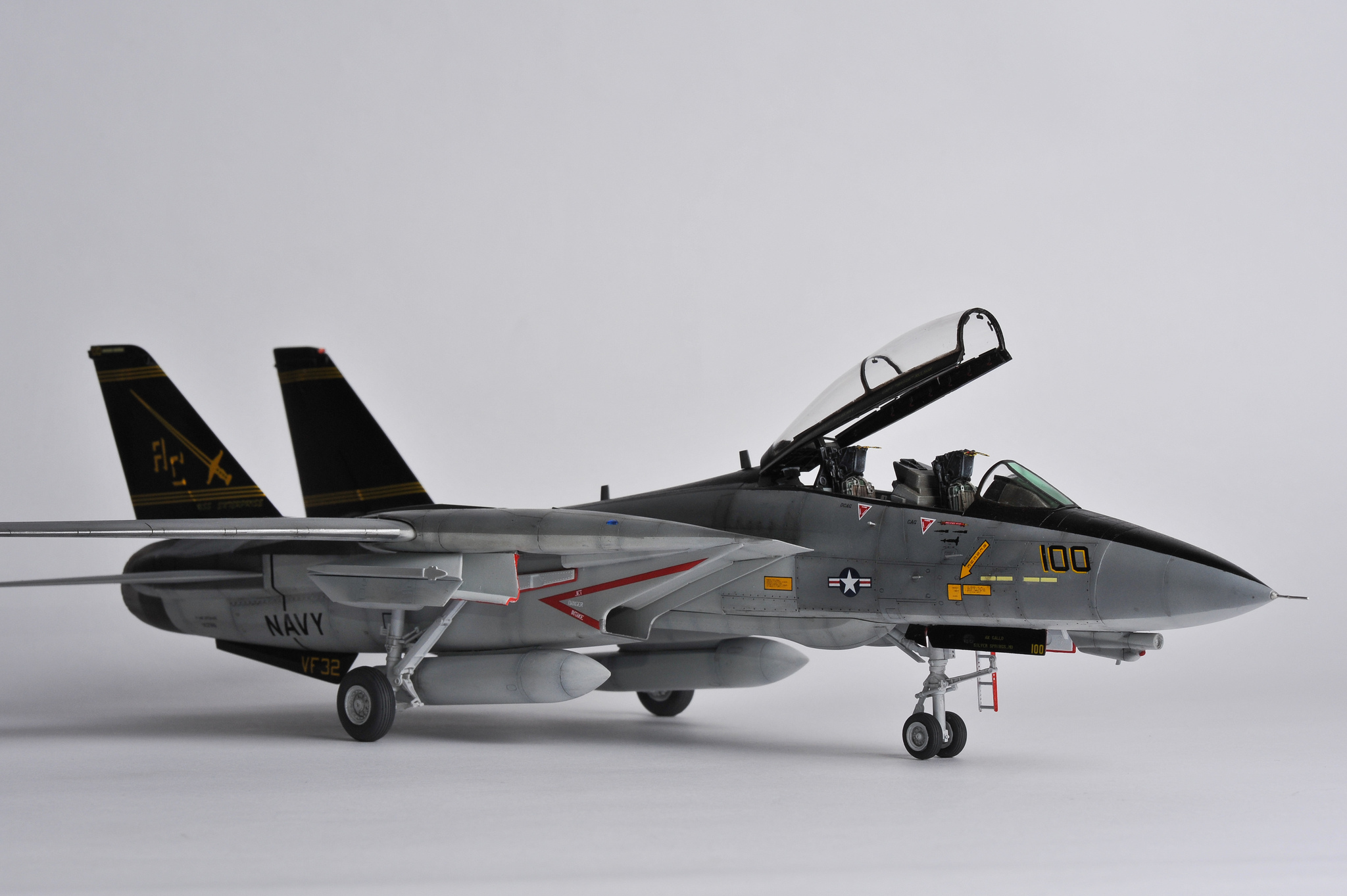 Download mobile wallpaper Toy, Aircraft, Jet Fighter, Man Made, Warplane, Grumman F 14 Tomcat for free.