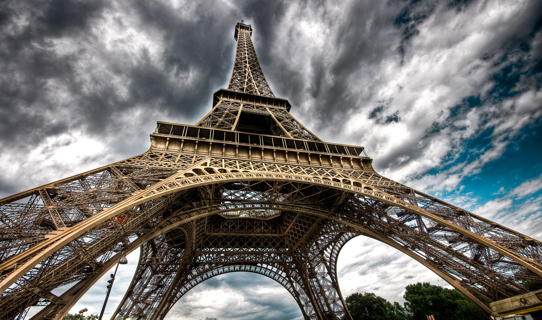 Baixe gratuitamente a imagem Torre Eiffel, Monumentos, Feito Pelo Homem na área de trabalho do seu PC