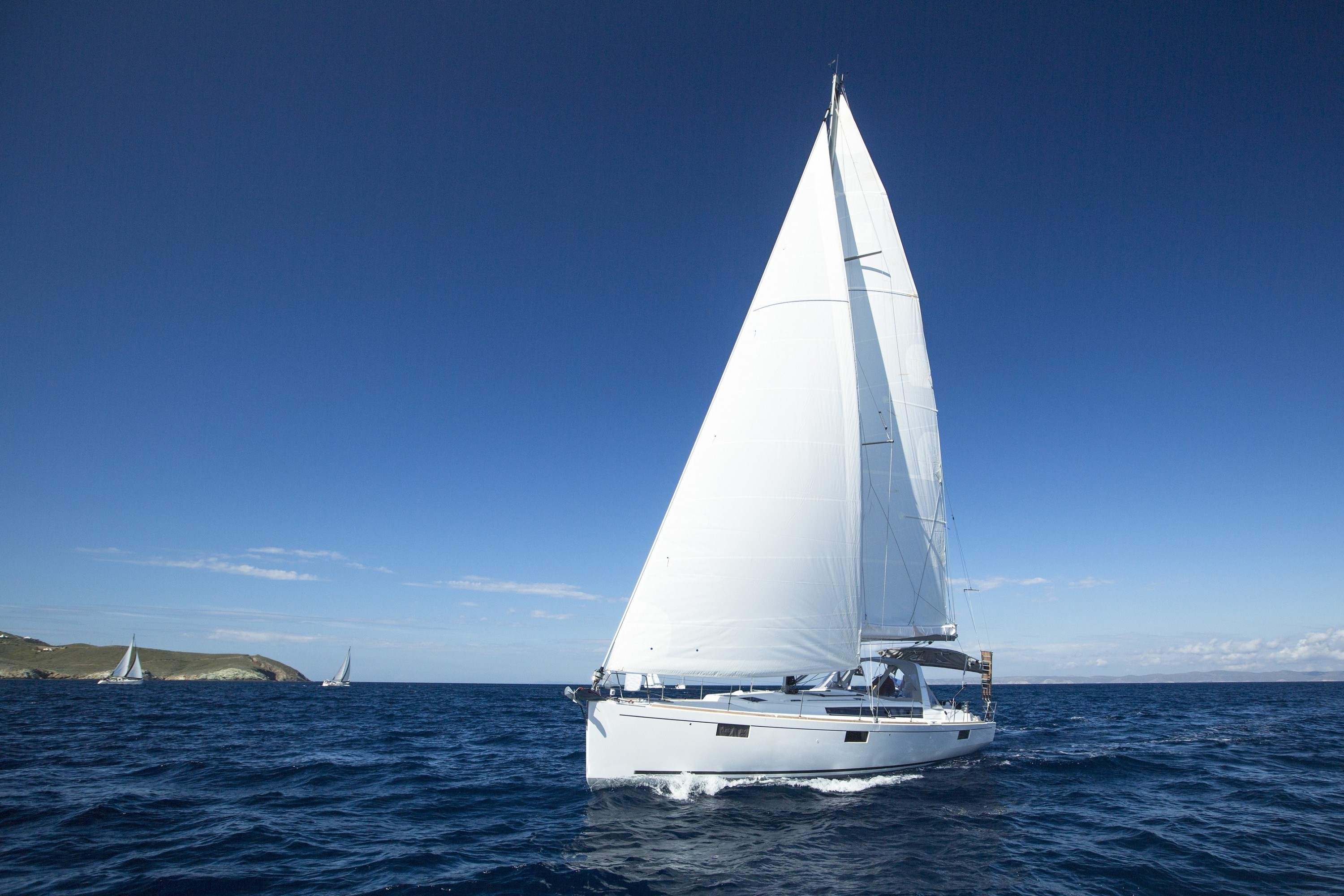 Handy-Wallpaper Segelboot, Meer, Fahrzeuge kostenlos herunterladen.