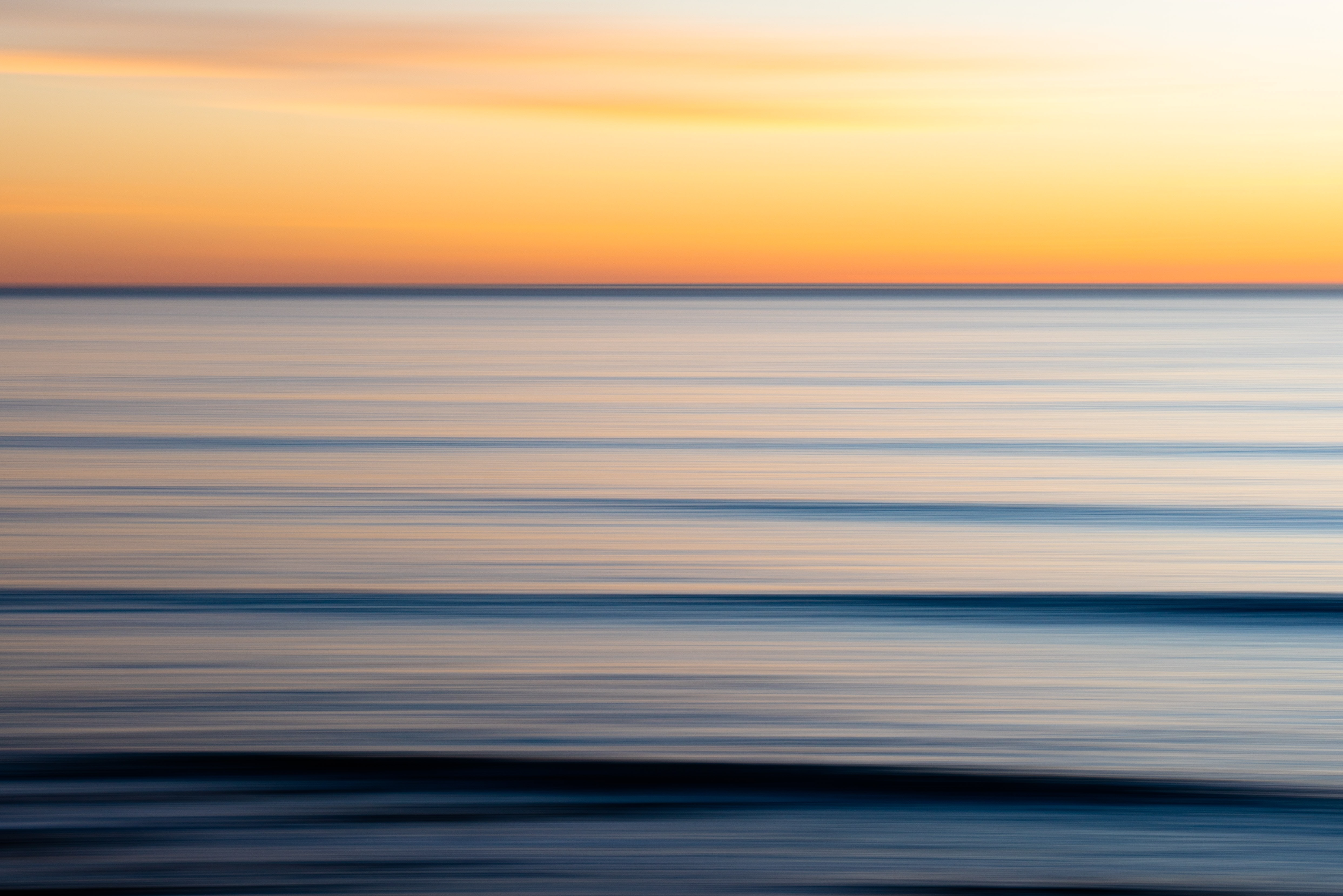 Download mobile wallpaper Sky, Long Exposure, Horizon, Smooth, Sea, Water, Nature, Blur for free.