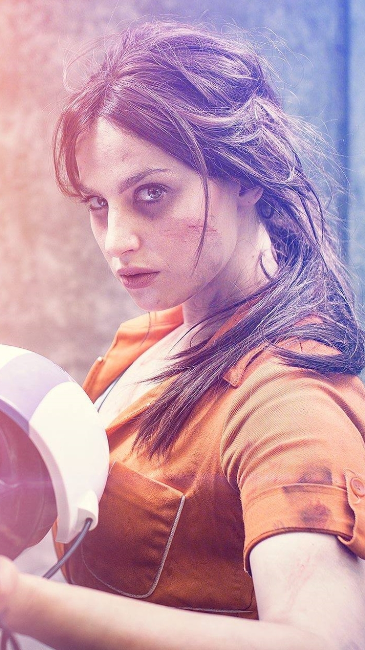 Download mobile wallpaper Women, Portal 2, Cosplay, Chell (Portal) for free.