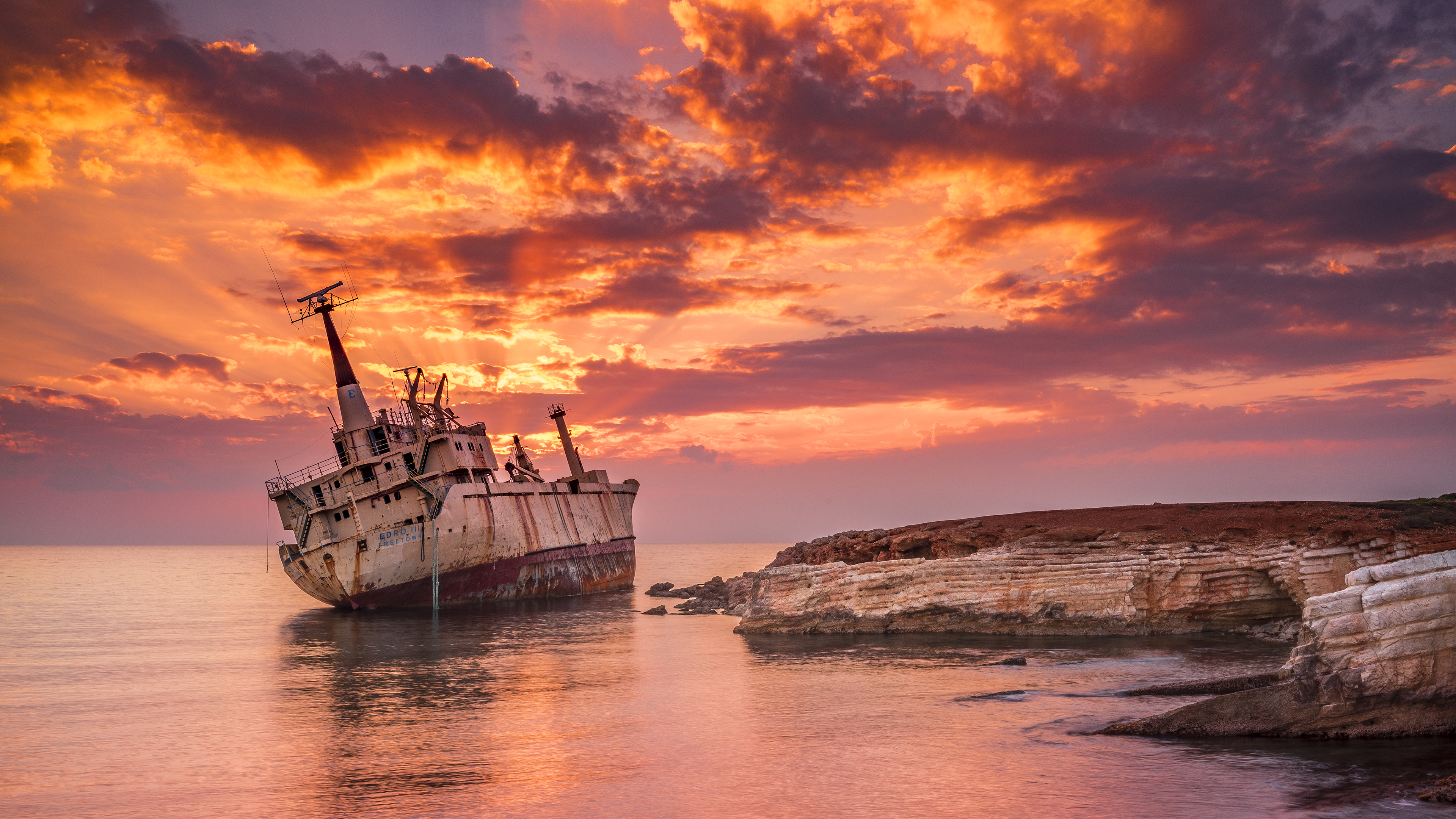 Download mobile wallpaper Sea, Ship, Wreck, Vehicles for free.