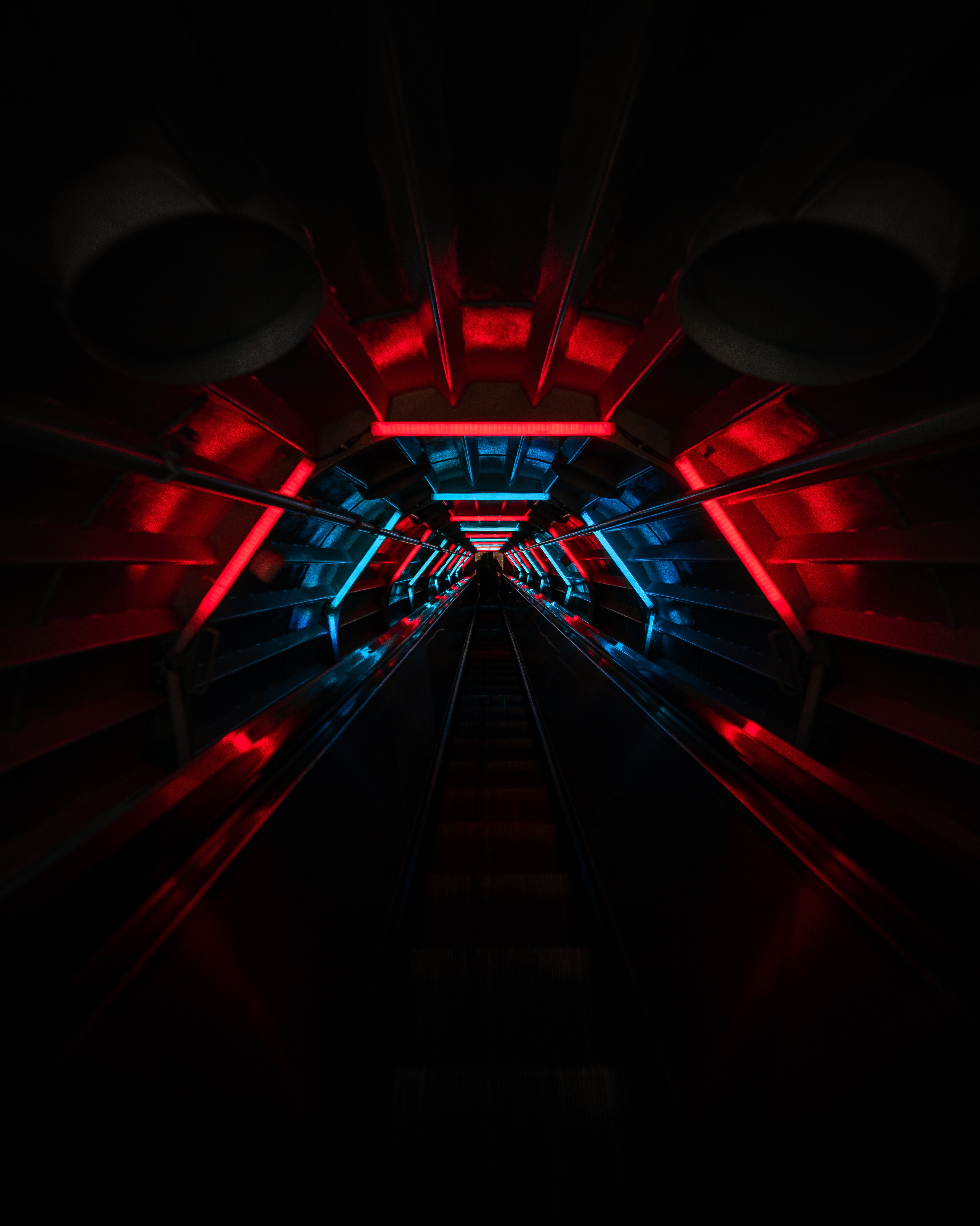neon, stairs, glow, dark, ladder, tunnel Full HD
