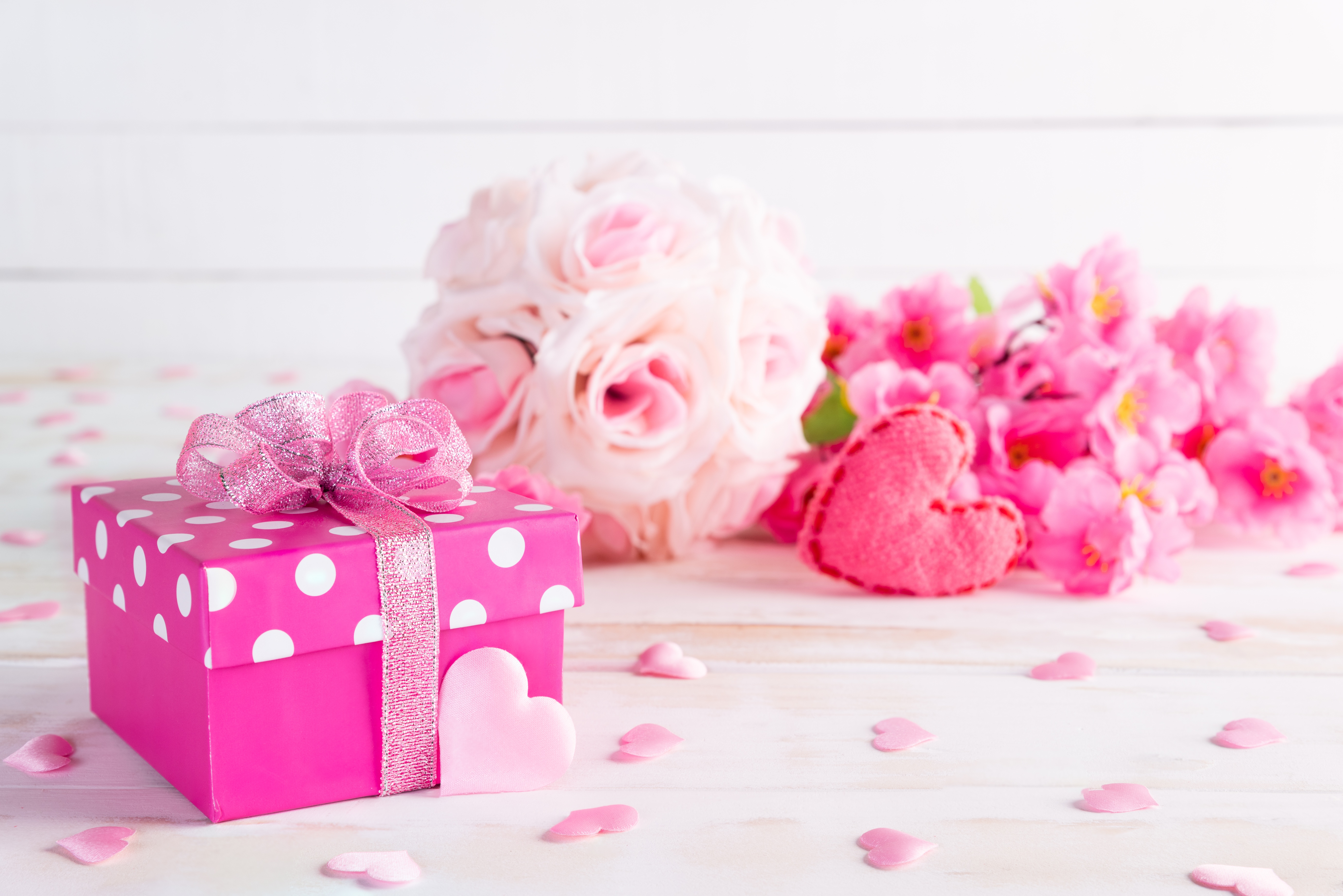 Download mobile wallpaper Still Life, Flower, Gift, Misc, Heart Shaped for free.