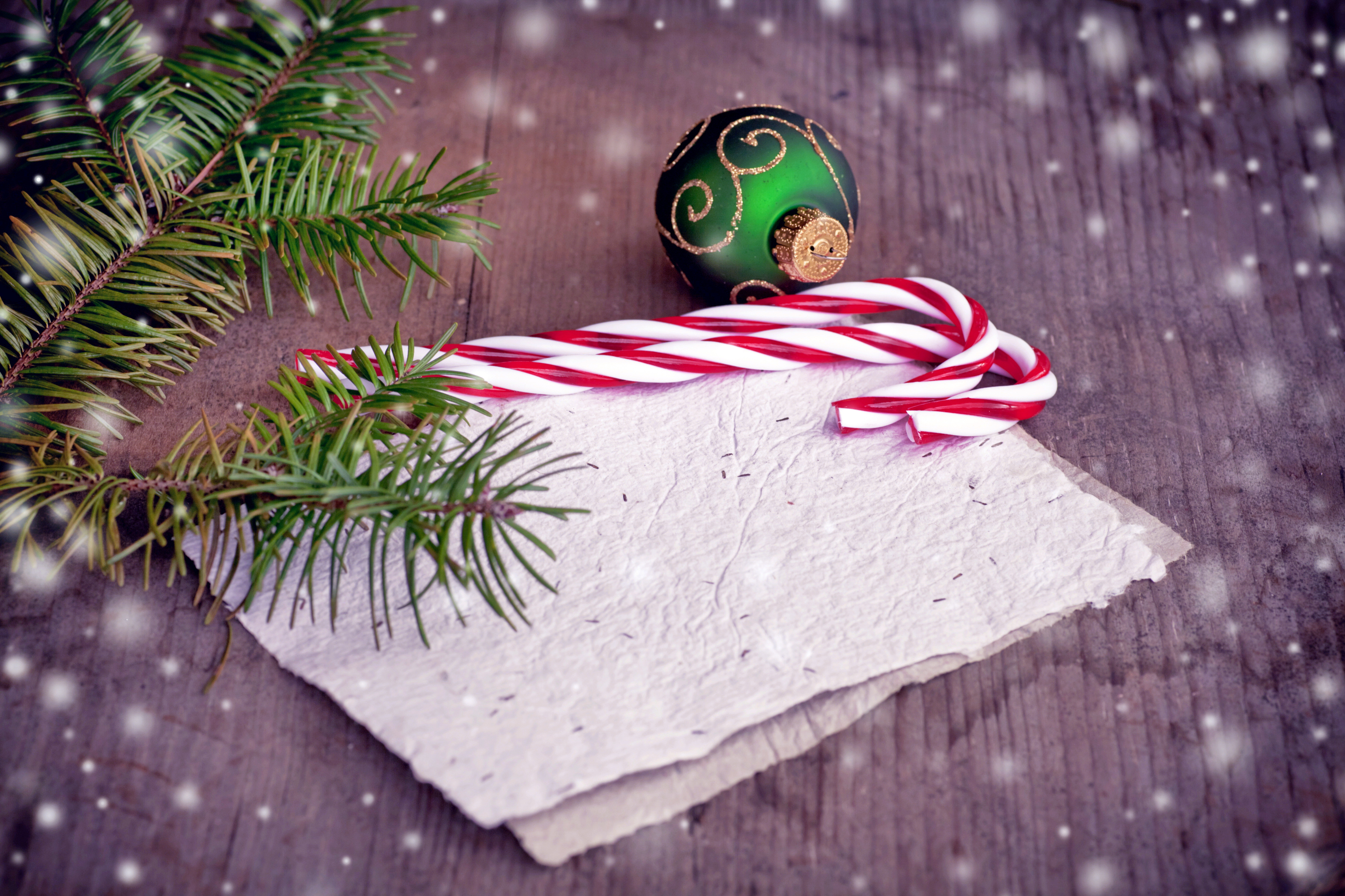 Téléchargez des papiers peints mobile Noël, Vacances, Décorations De Noël, Sucre D'orge gratuitement.