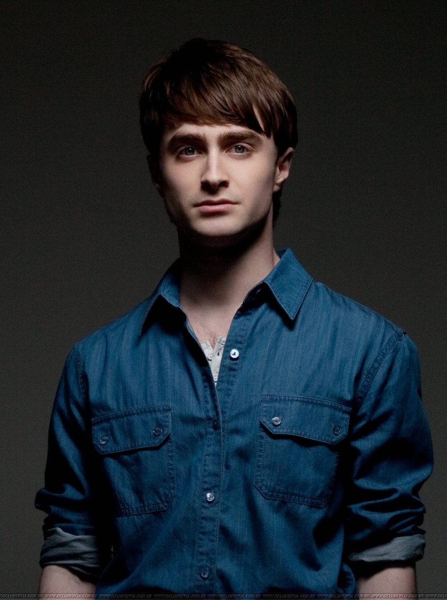 Daniel Radcliffe Vertical Background