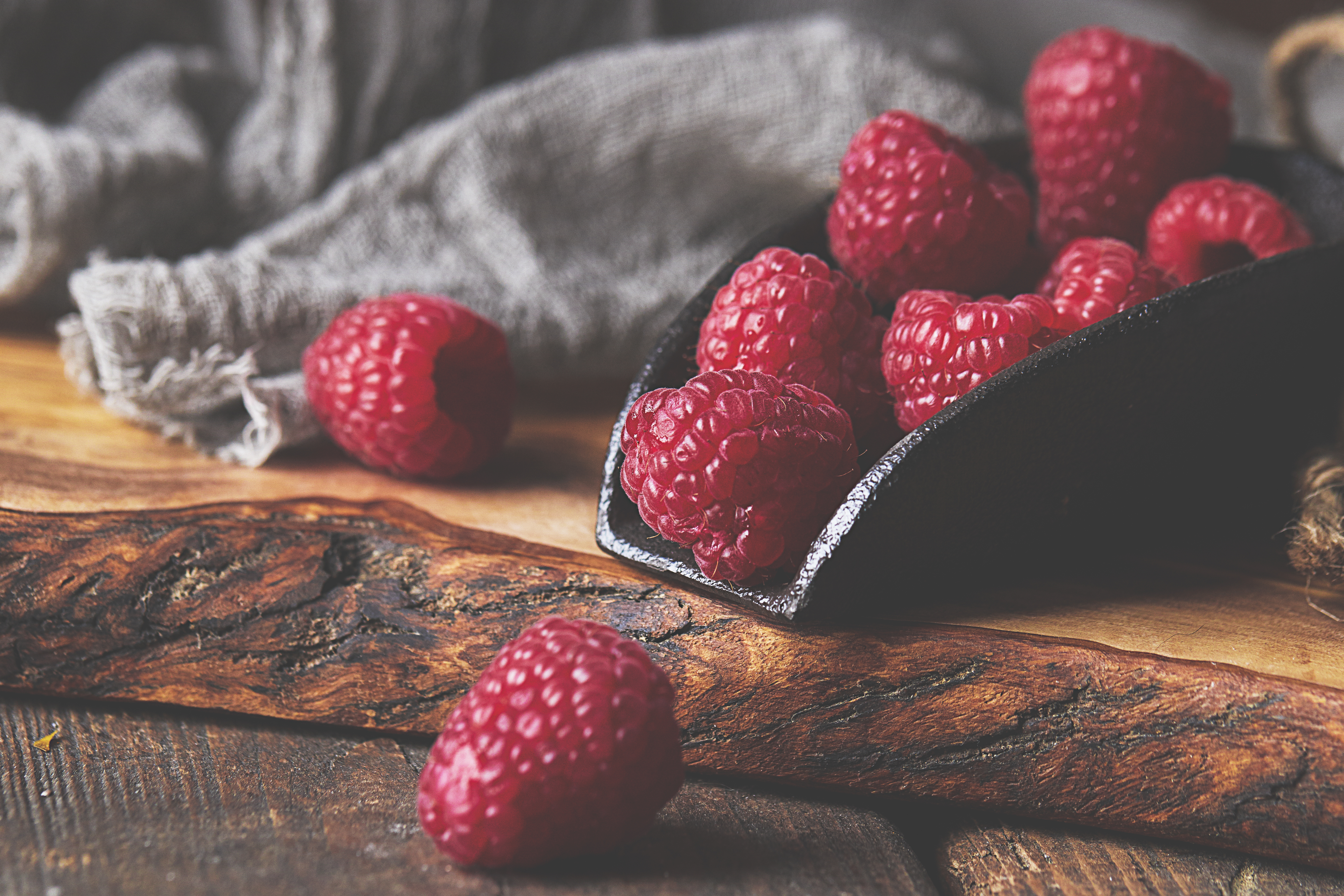 Free download wallpaper Food, Raspberry, Berries, Wood, Tree, Table, Fruits on your PC desktop