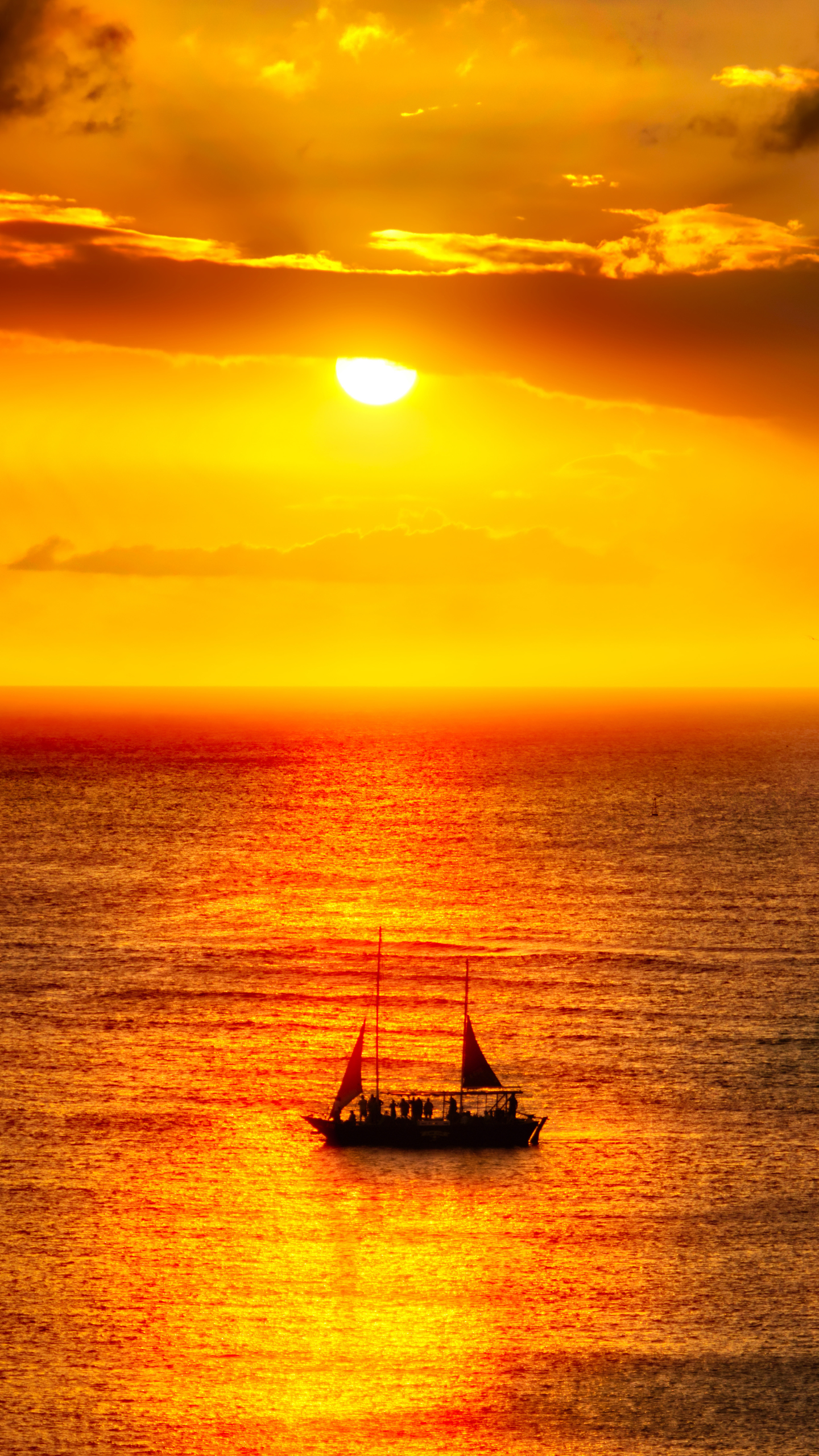 Download mobile wallpaper Sunset, Horizon, Ocean, Hdr, Sailboat, Sailing, Caribbean, Vehicles for free.
