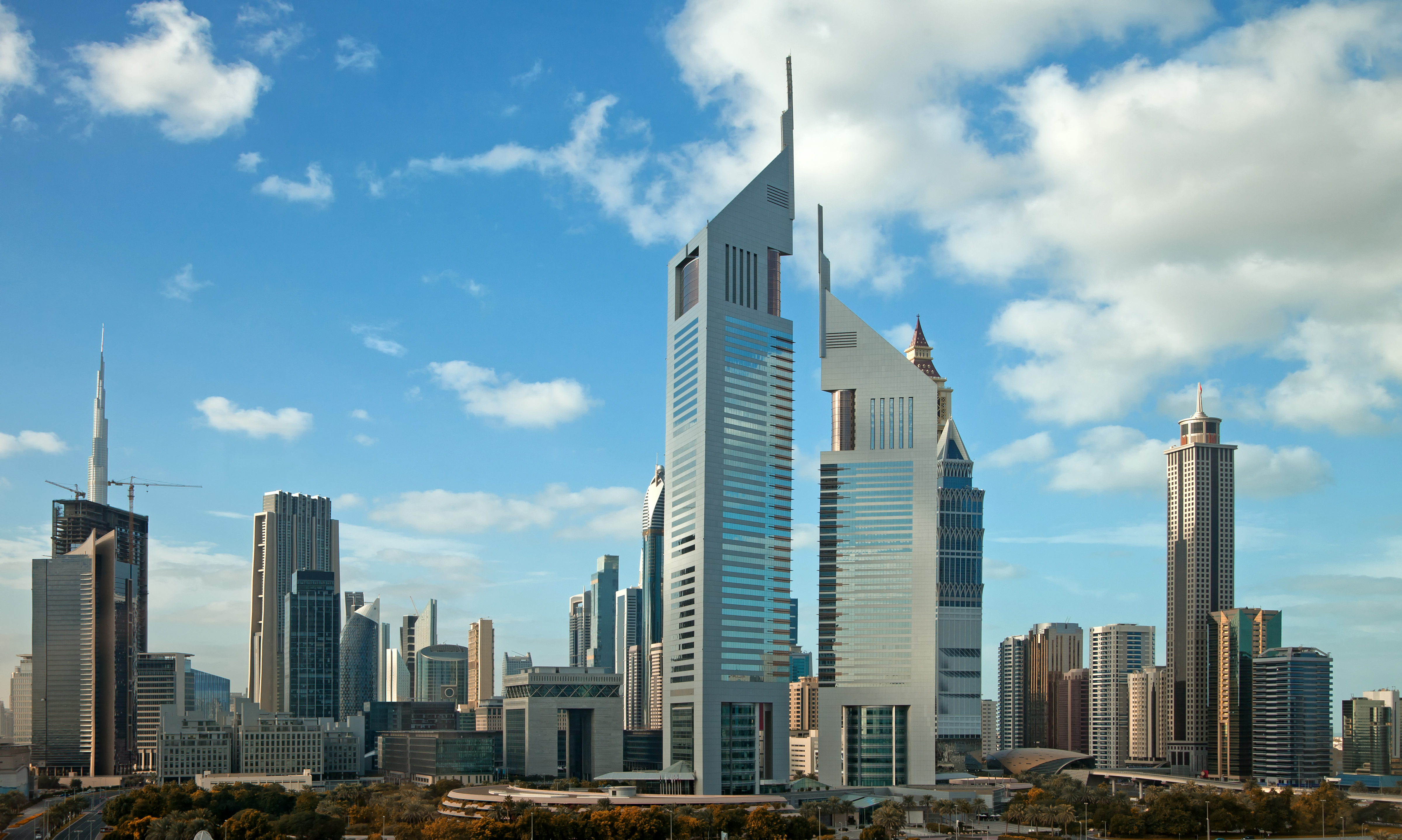 Laden Sie Jumeirah Emirates Tower Hotel HD-Desktop-Hintergründe herunter