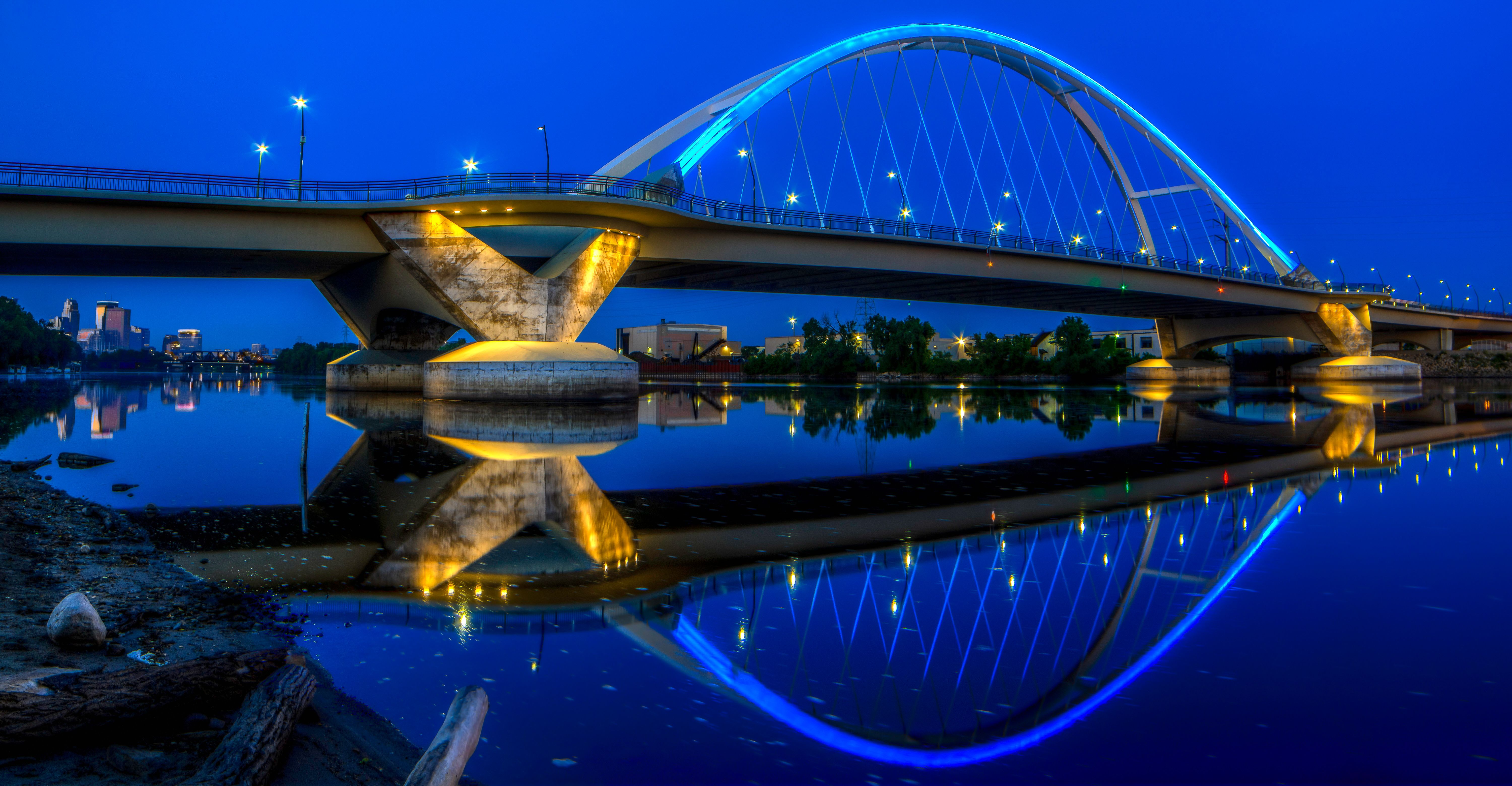 Laden Sie Lowry Avenue Brücke HD-Desktop-Hintergründe herunter