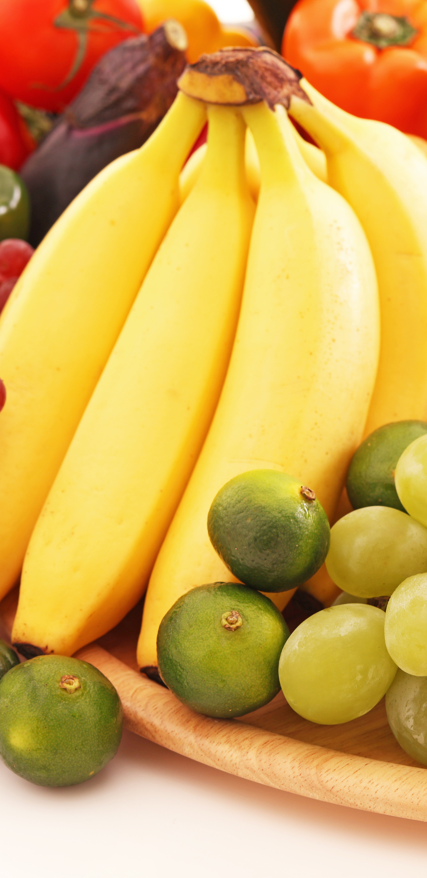 1141455 descargar imagen alimento, frutas y verduras, verdura, banana, plátano, fruta, uvas, uva, frutas: fondos de pantalla y protectores de pantalla gratis