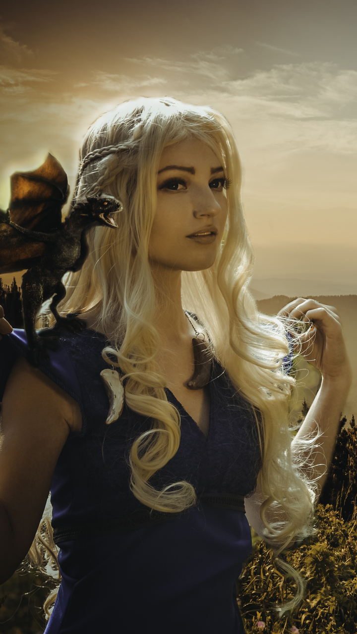 Download mobile wallpaper Game Of Thrones, Women, Cosplay, Daenerys Targaryen for free.