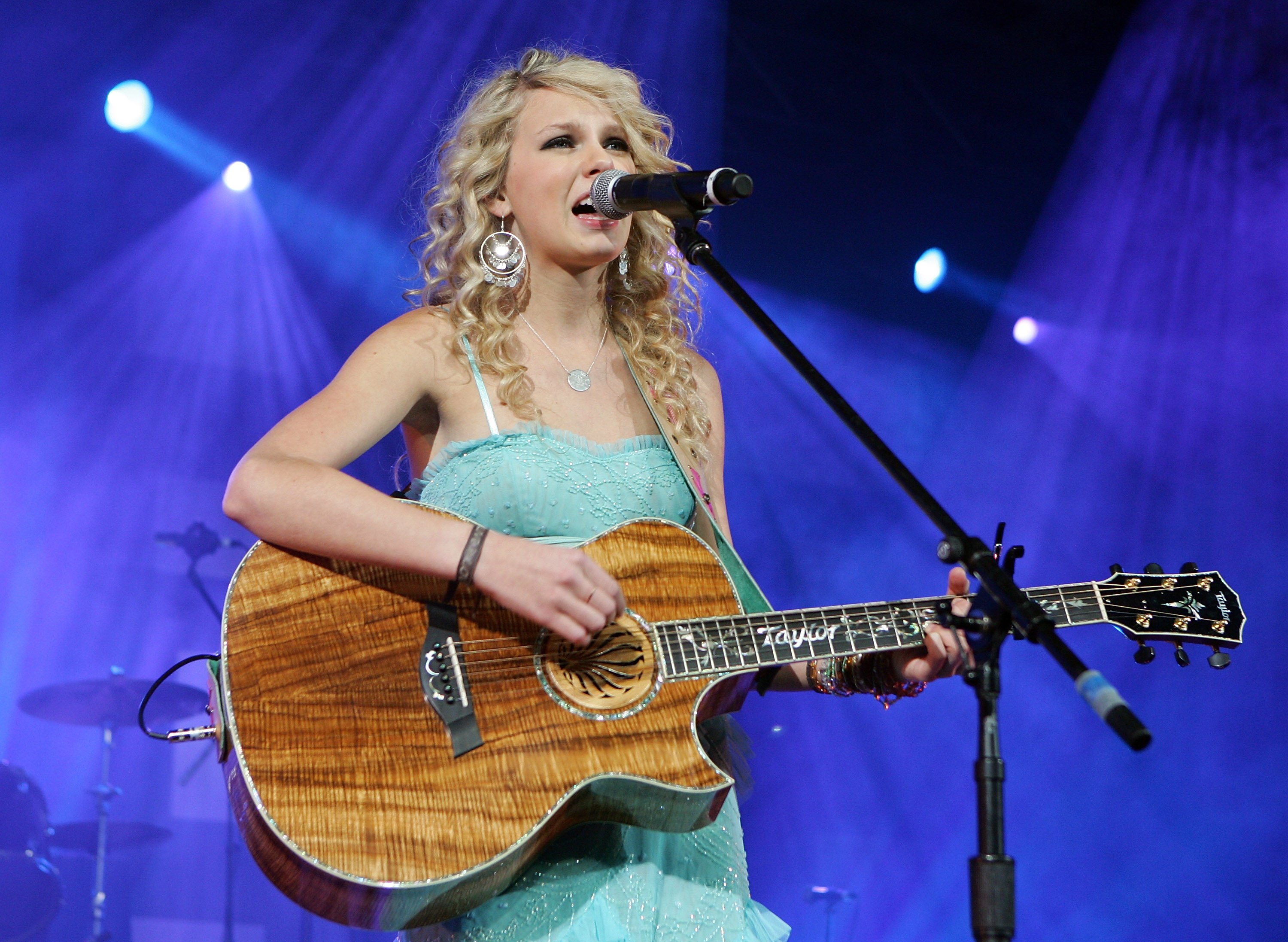 Free download wallpaper Music, Taylor Swift on your PC desktop