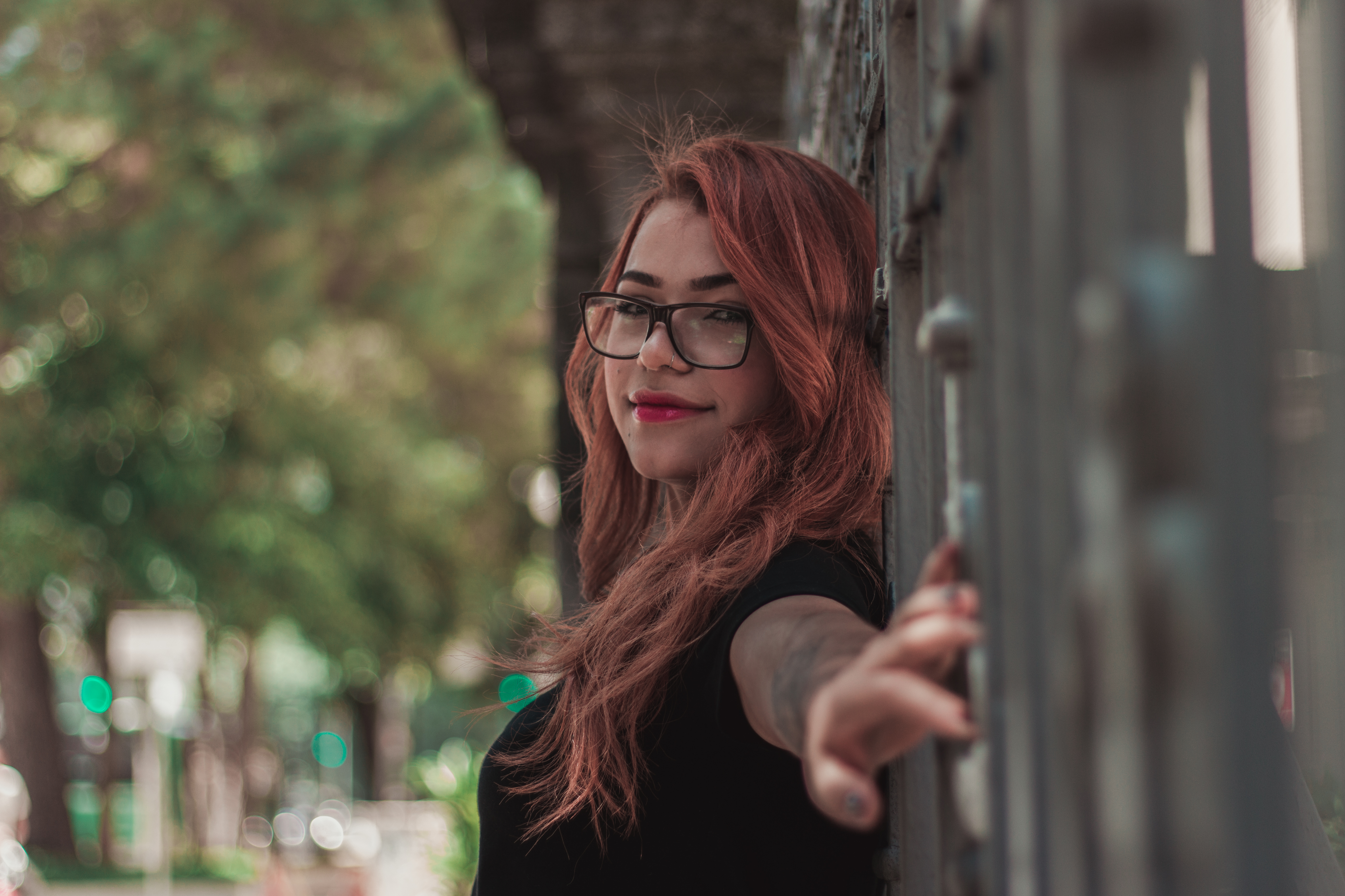 Download mobile wallpaper Redhead, Glasses, Model, Women, Long Hair, Lipstick, Depth Of Field for free.