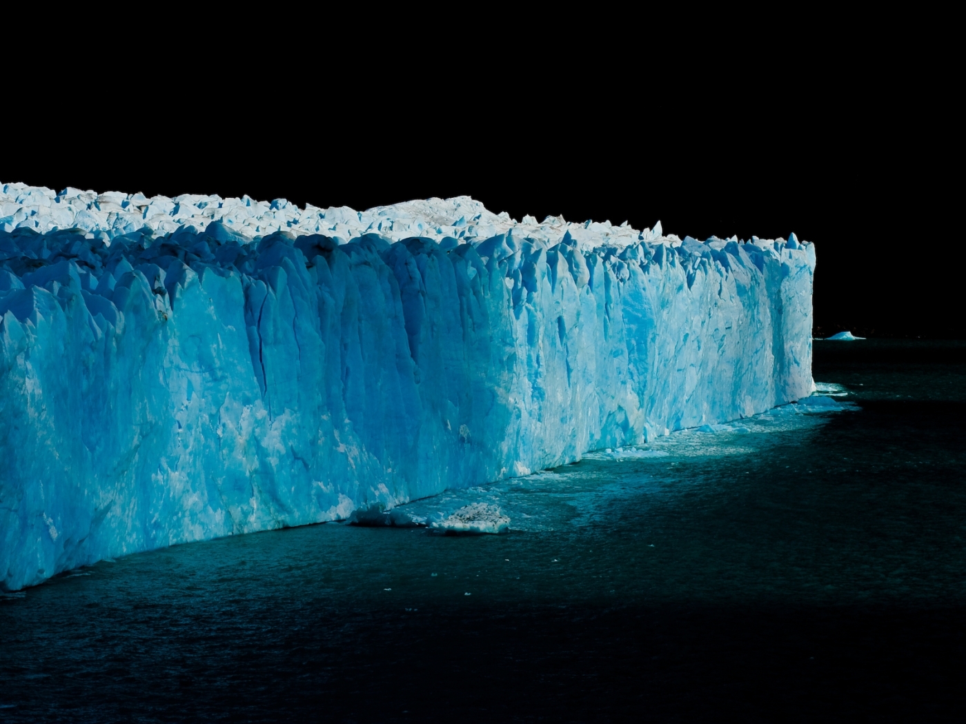 26507 télécharger le fond d'écran paysage, mer, glace, nuit, icebergs, noir - économiseurs d'écran et images gratuitement