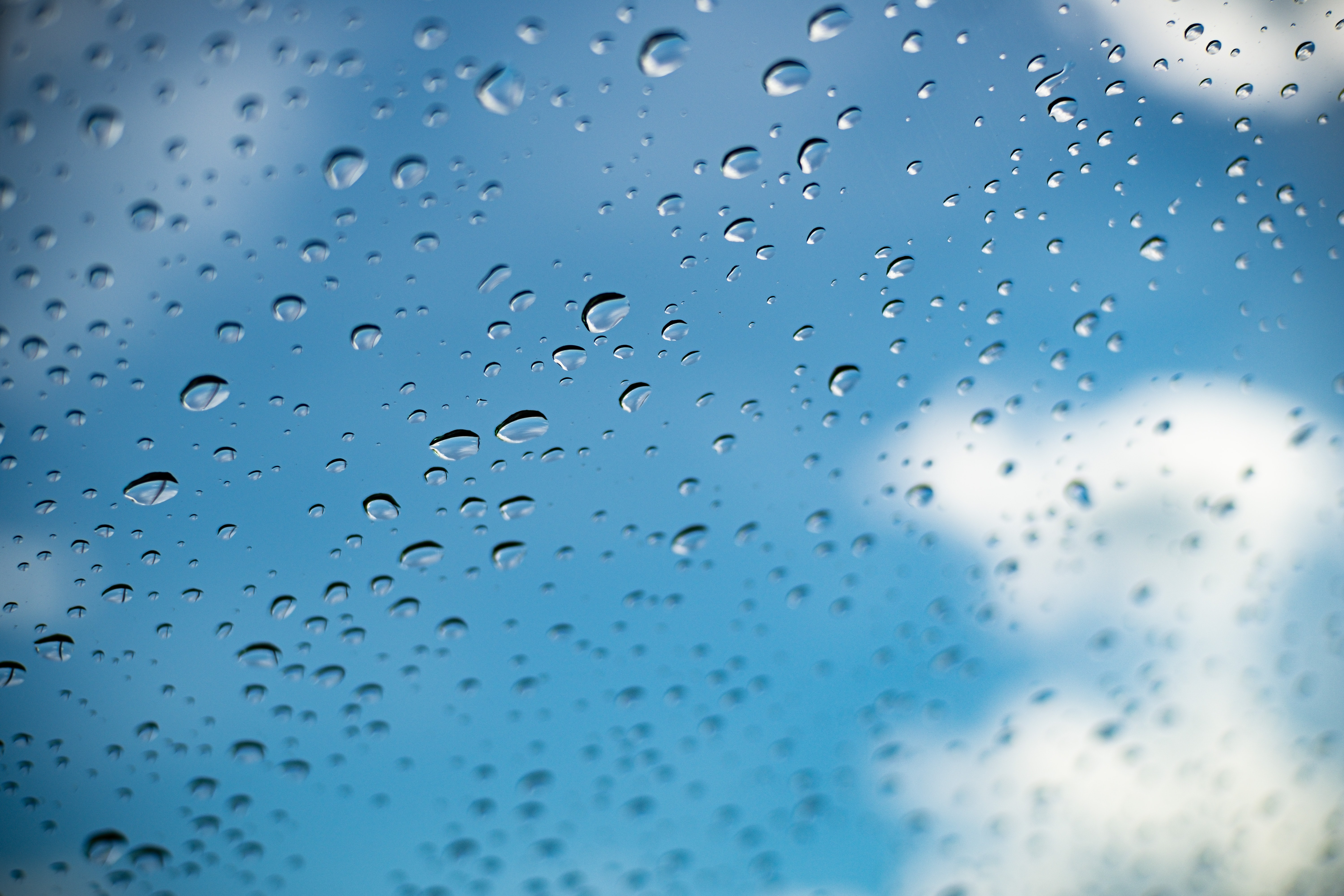 Download mobile wallpaper Macro, Smooth, Sky, Drops, Glass, Blur for free.