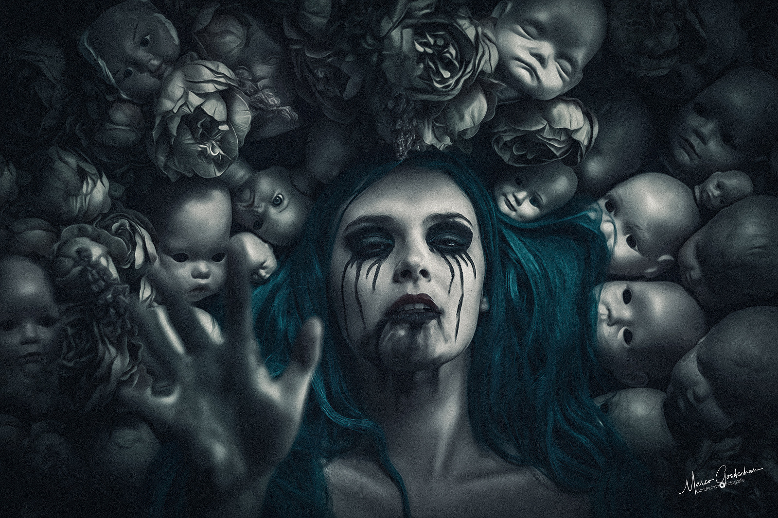 Free download wallpaper Dark, Doll, Women, Makeup, Blue Hair on your PC desktop