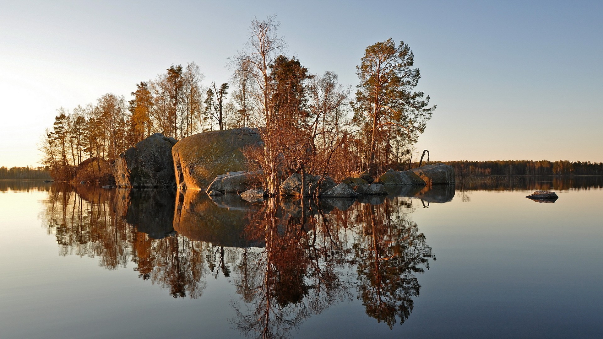 Baixe gratuitamente a imagem Outono, Lago, Ilha, Terra/natureza, Reflecção na área de trabalho do seu PC