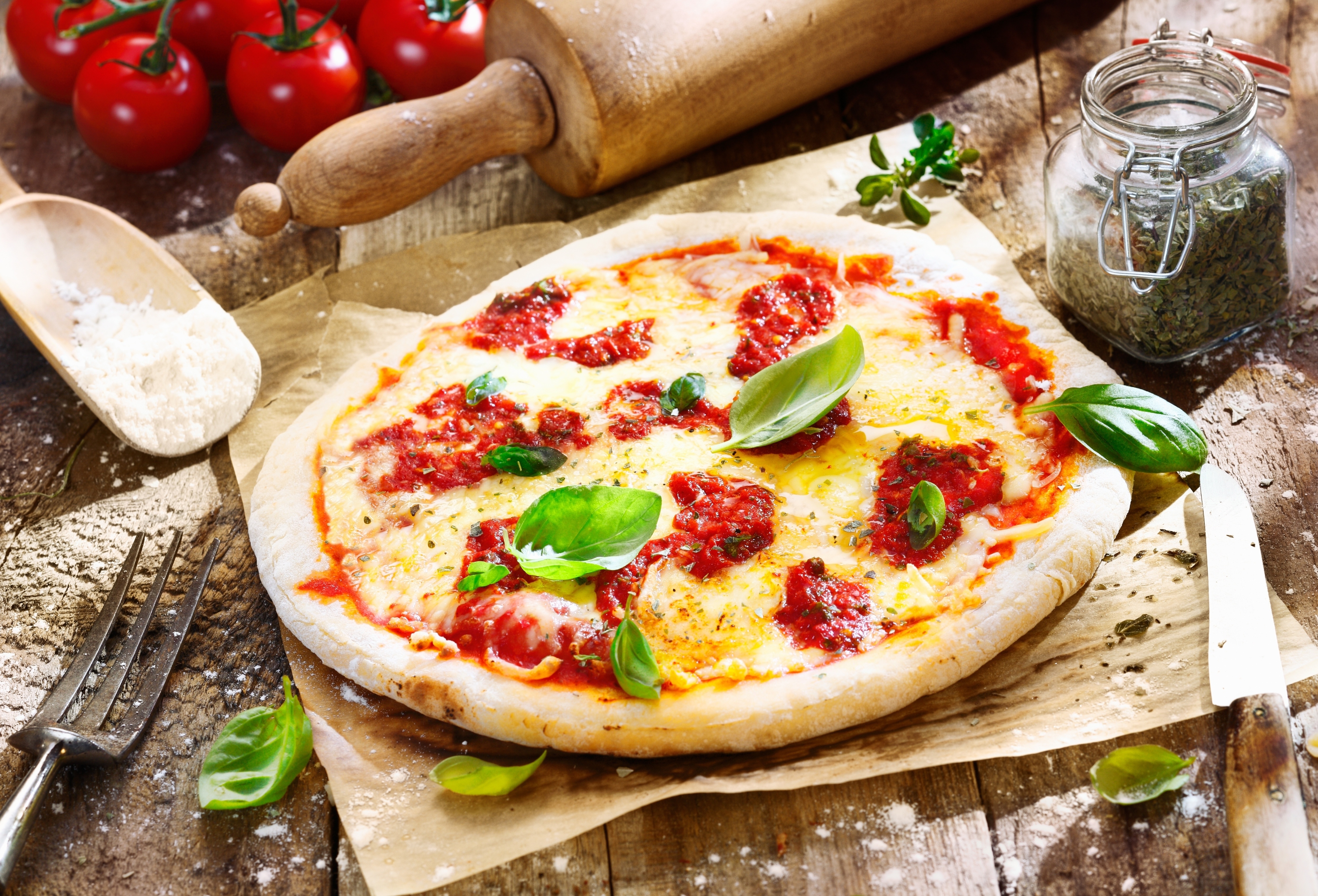 Free download wallpaper Food, Pizza on your PC desktop