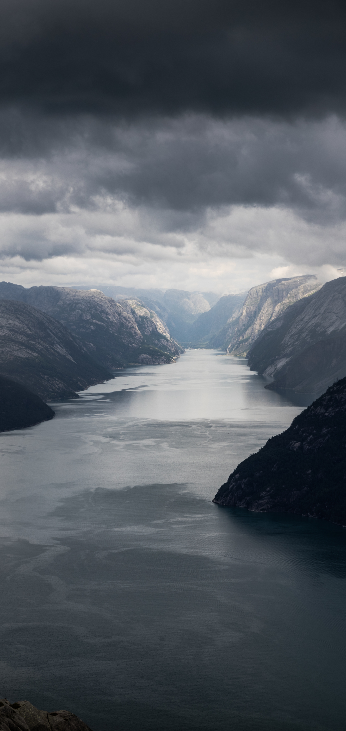 Download mobile wallpaper Mountain, Earth, Norway, Cloud, Fjord, Lysefjord for free.
