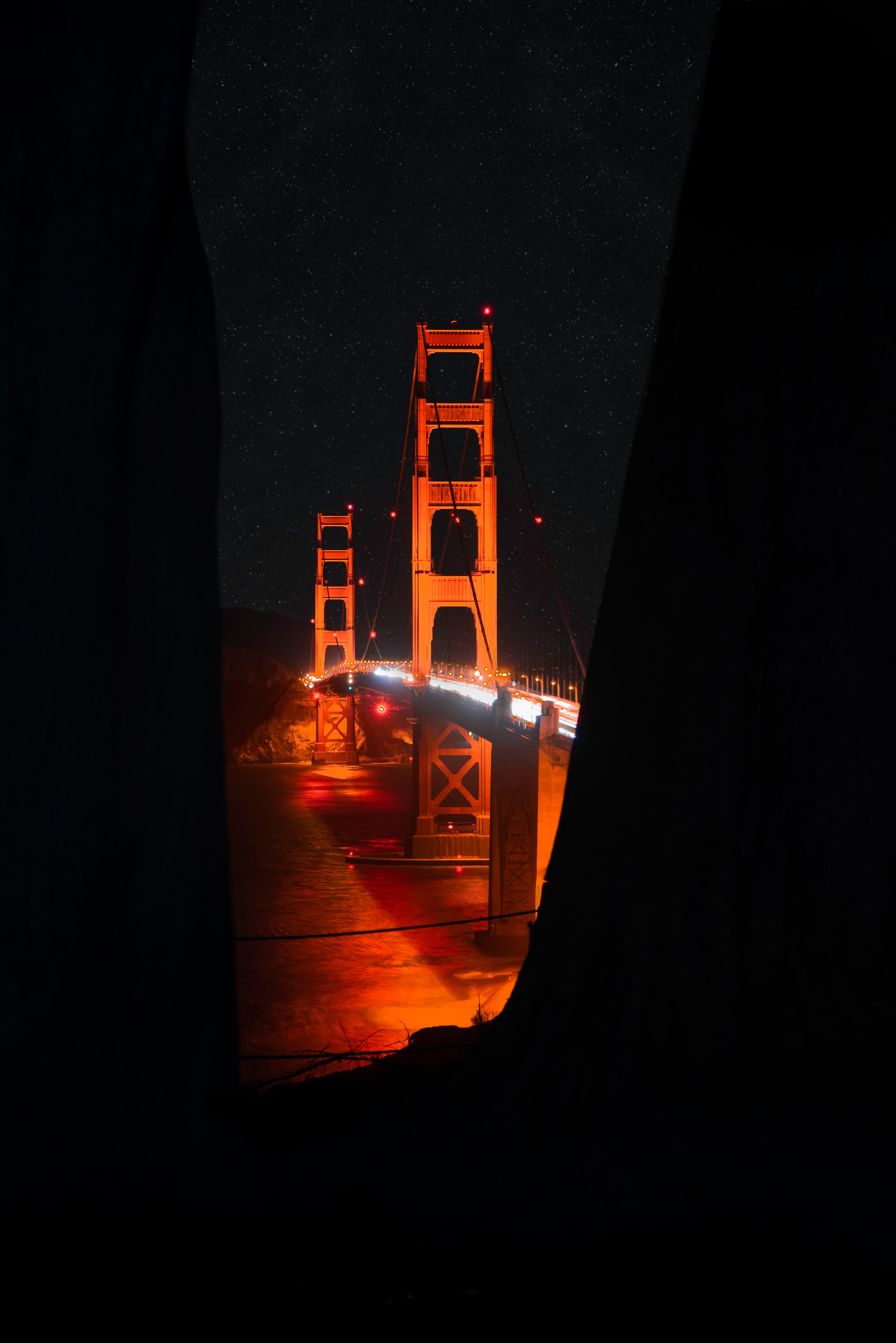 Скачать картинку Мост, Ночь, Архитектура, Темный, Подсветка, Темные в телефон бесплатно.