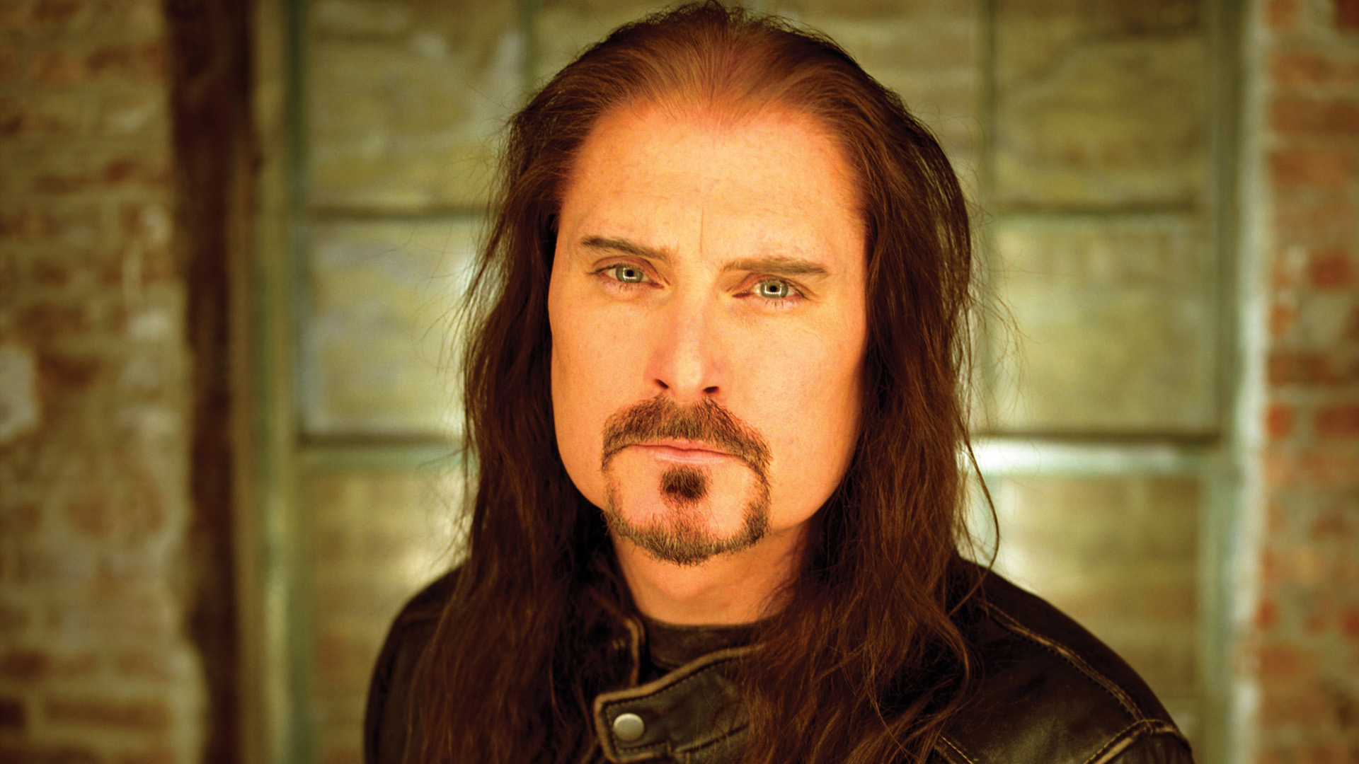 Laden Sie James Labrie HD-Desktop-Hintergründe herunter