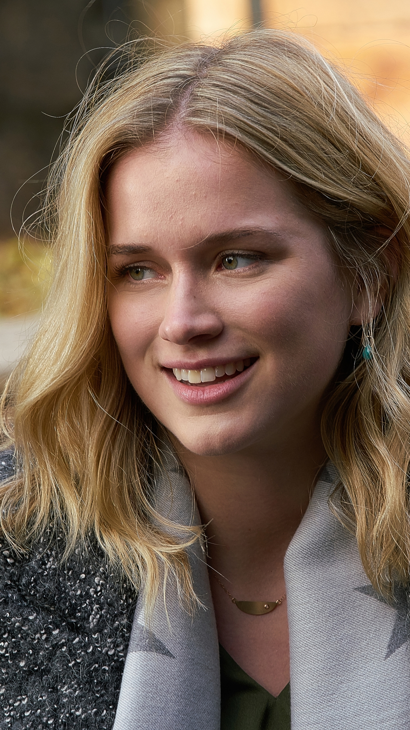 Download mobile wallpaper You, Tv Show, Elizabeth Lail for free.