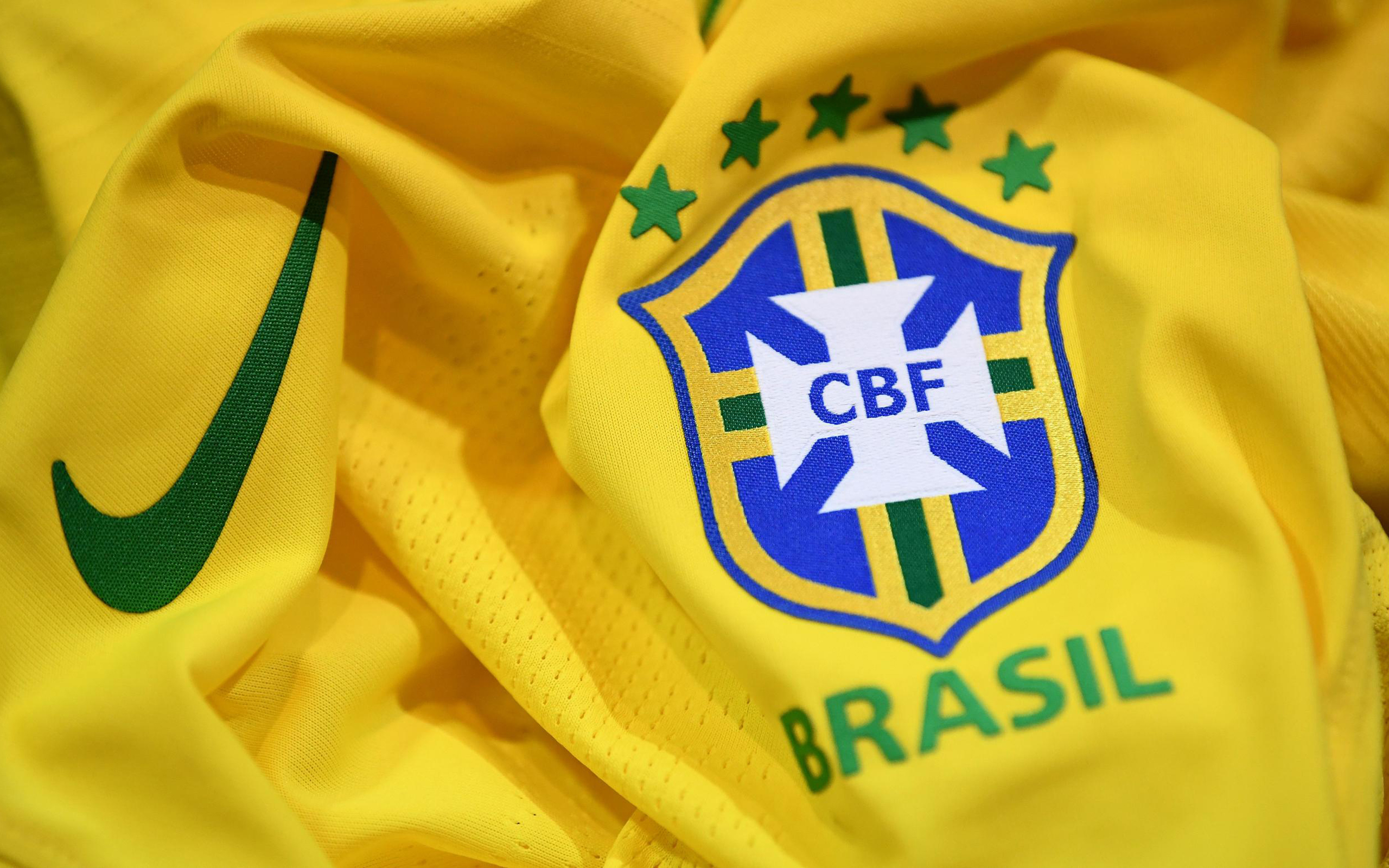 451669画像をダウンロードスポーツ, サッカーブラジル代表, ブラジル, 象徴, ロゴ, ナイキ, サッカー-壁紙とスクリーンセーバーを無料で
