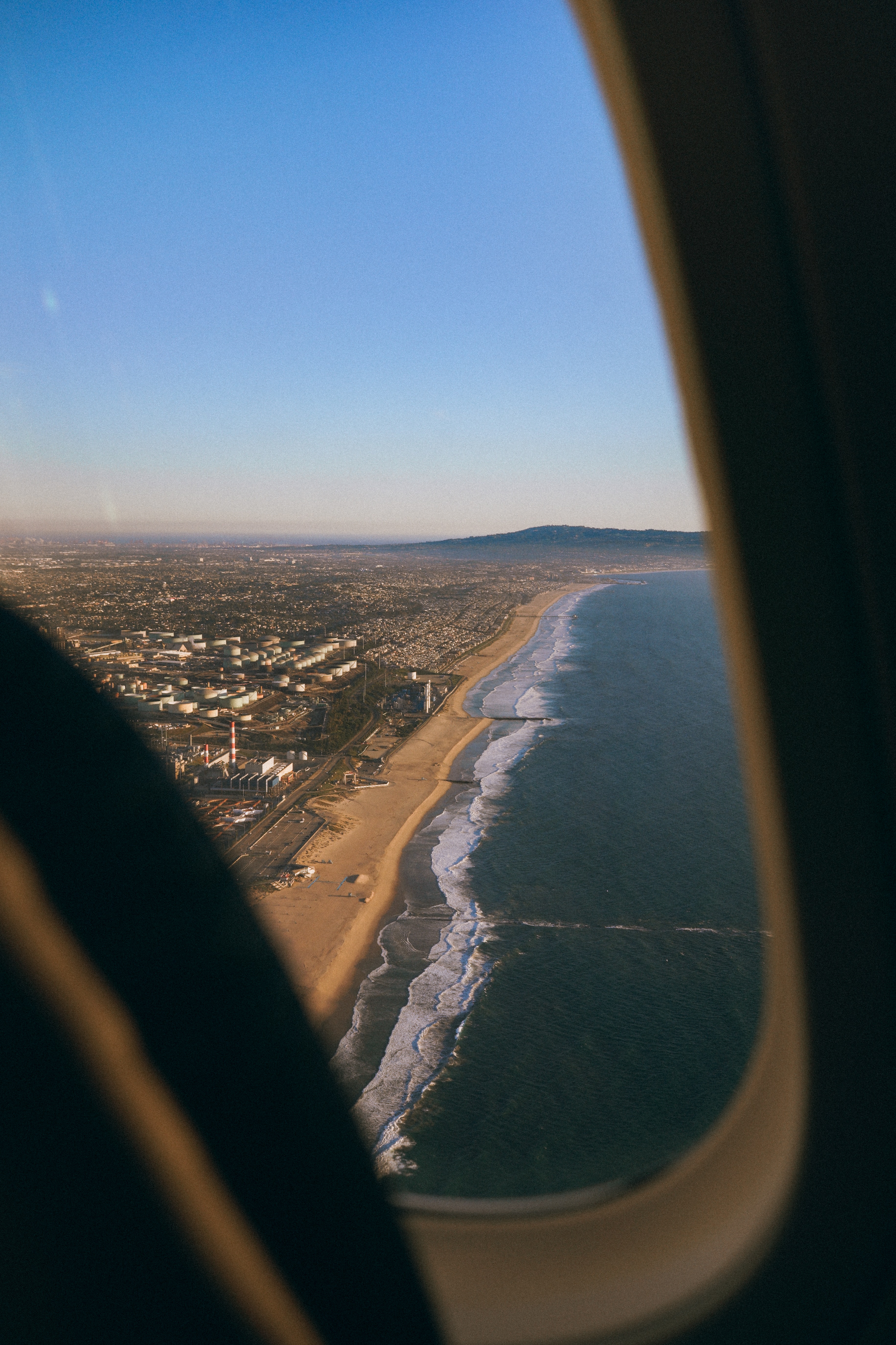 city, view from above, coast, miscellanea, miscellaneous, porthole, plane, airplane 4K