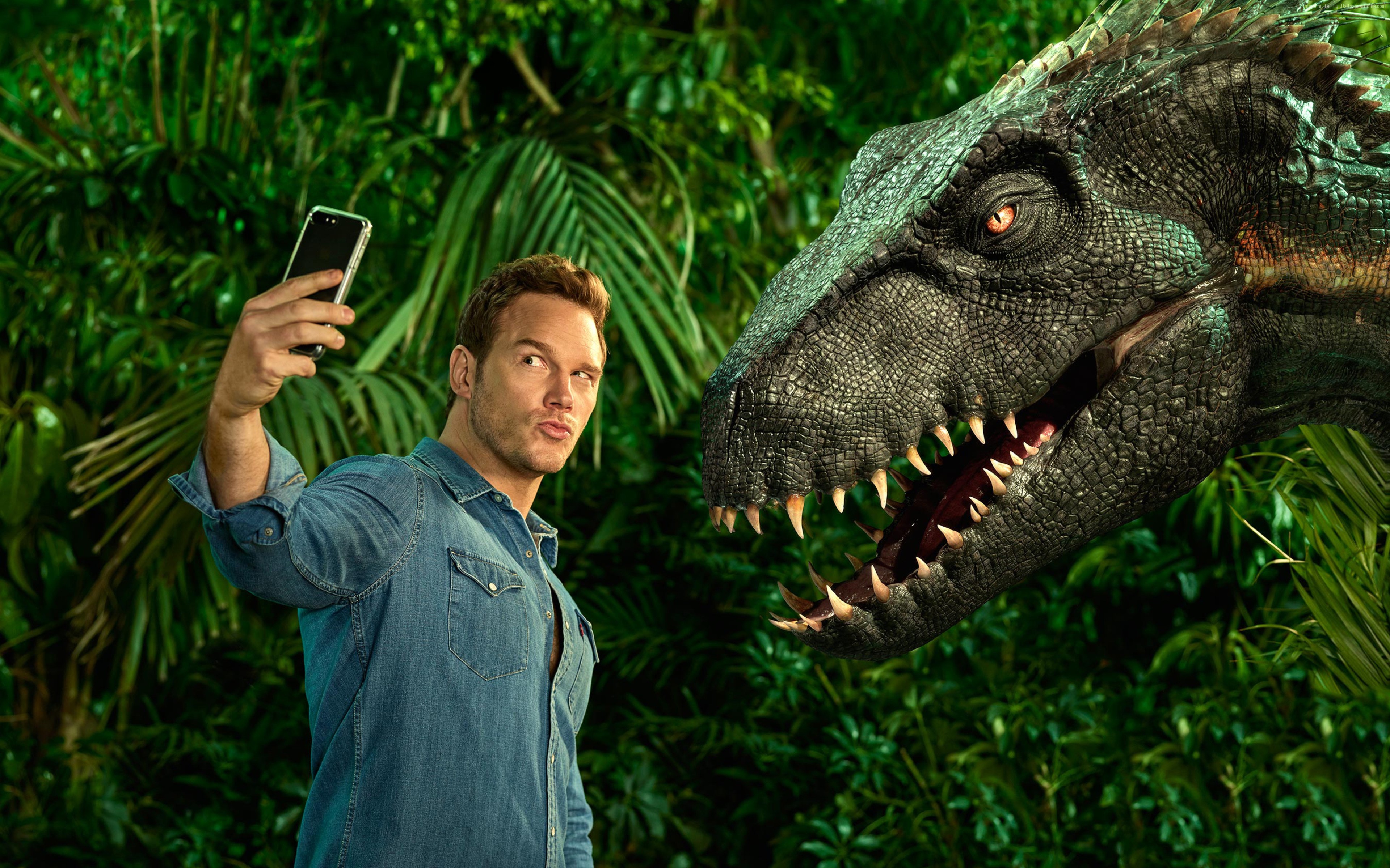 432511 Bild herunterladen filme, jurassic world: das gefallene königreich, chris pratt, dinosaurier, selfie, jurassic park - Hintergrundbilder und Bildschirmschoner kostenlos