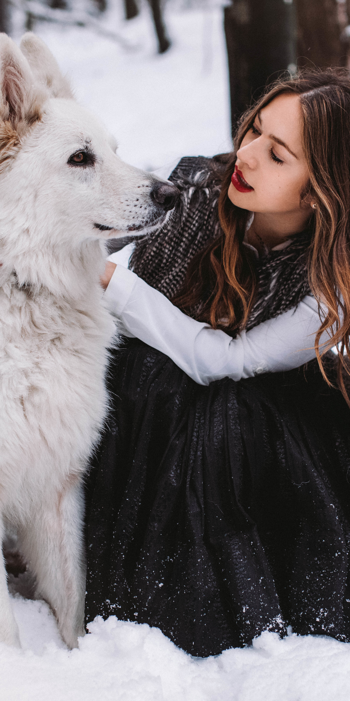 Download mobile wallpaper Winter, Snow, Dog, Brunette, Model, Women, Lipstick for free.