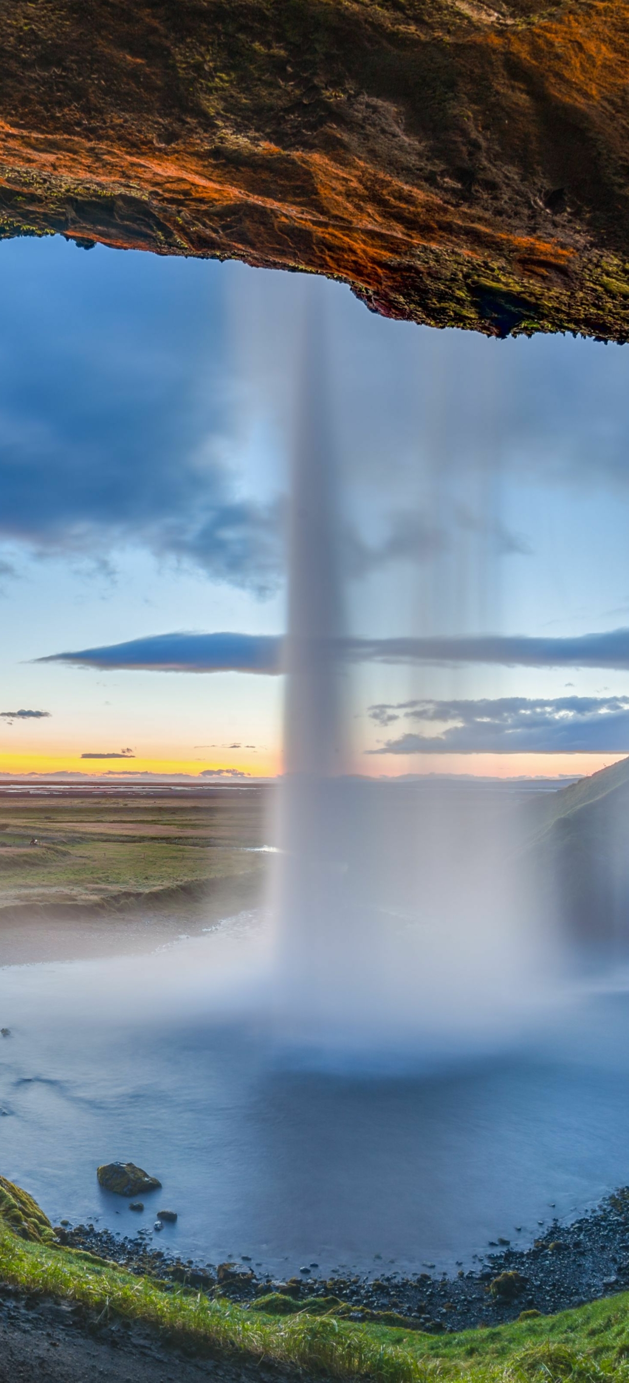 Download mobile wallpaper Waterfalls, Waterfall, Earth, Iceland, Seljalandsfoss for free.