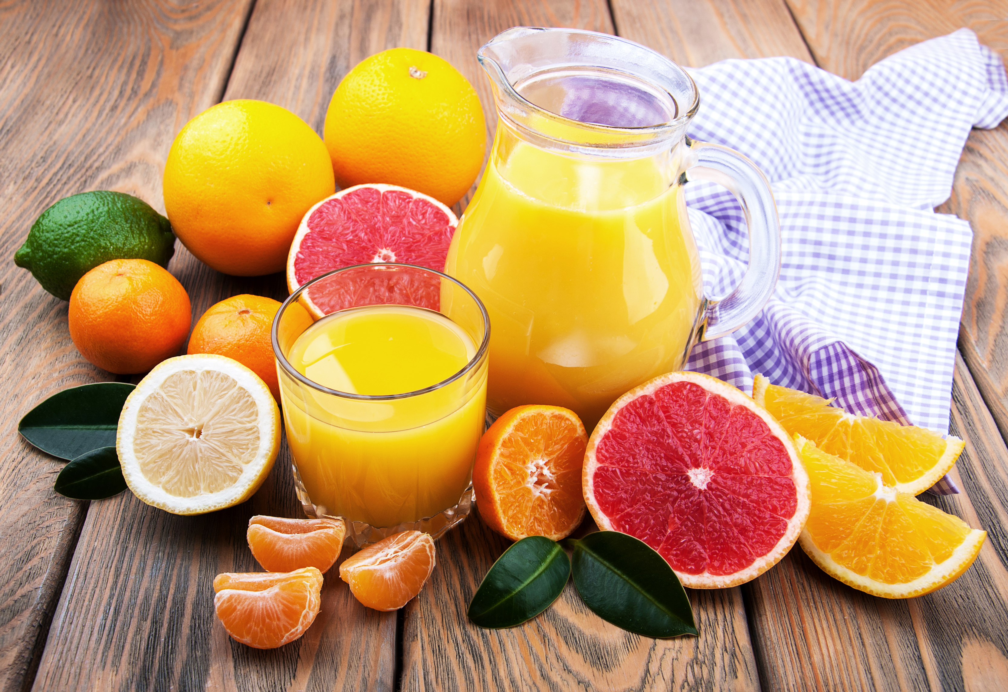 765106 скачать обои мандарины, сок, еда, фрукты, стекло, оранжевый цвет), апельсин) - заставки и картинки бесплатно