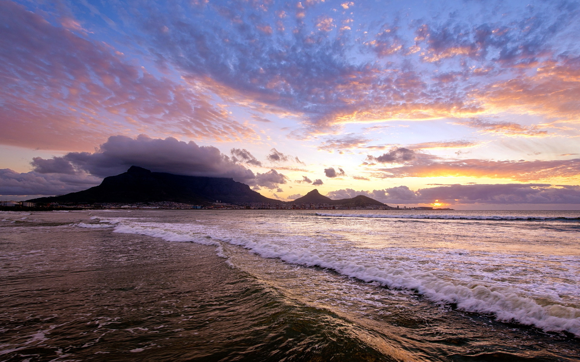 Download mobile wallpaper Landscape, Sunset, Sky, Sea, Beach, Ocean, Sunrise, Earth, Cloud, Wave, Scenic for free.