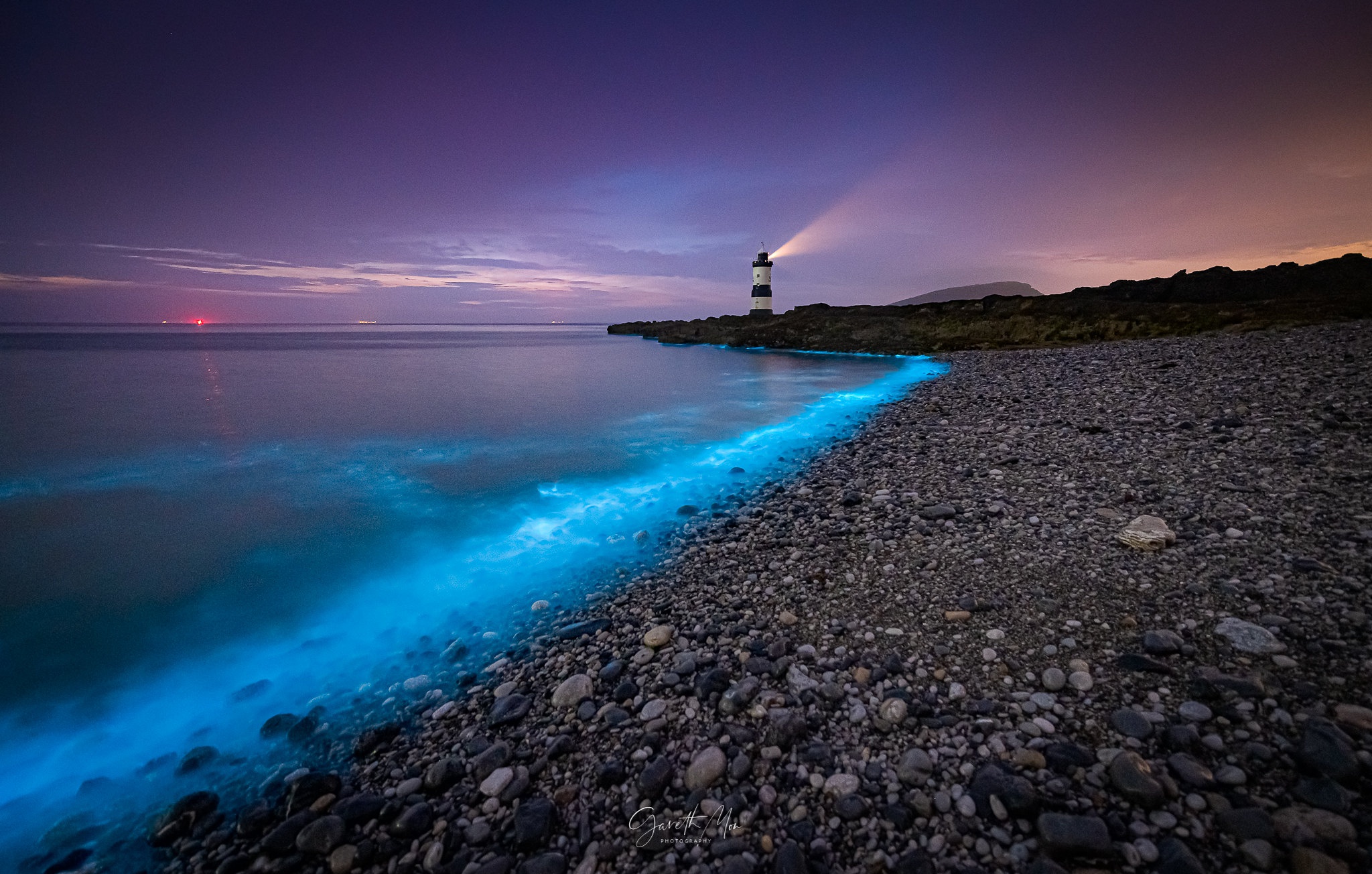 Download mobile wallpaper Sea, Evening, Lighthouse, Man Made for free.