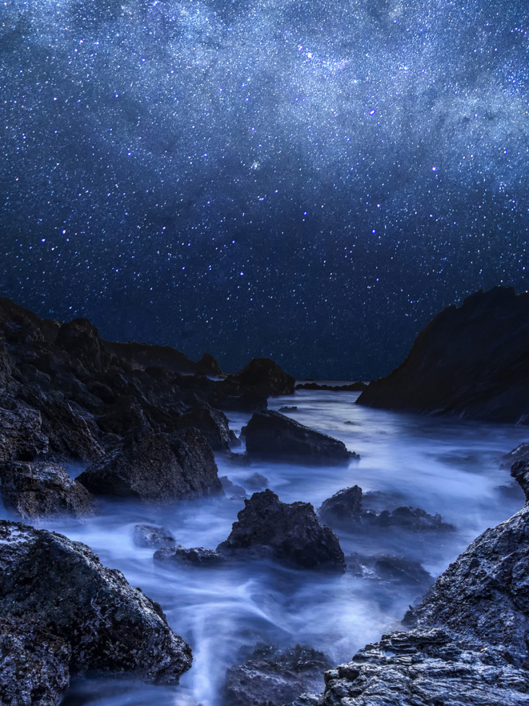 Download mobile wallpaper Stars, Night, Mountain, Starry Sky, Earth, River for free.