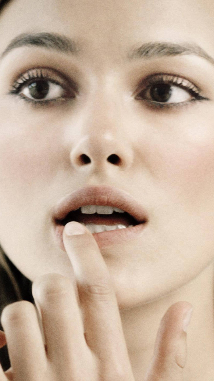 Handy-Wallpaper Berühmtheiten, Keira Knightley kostenlos herunterladen.