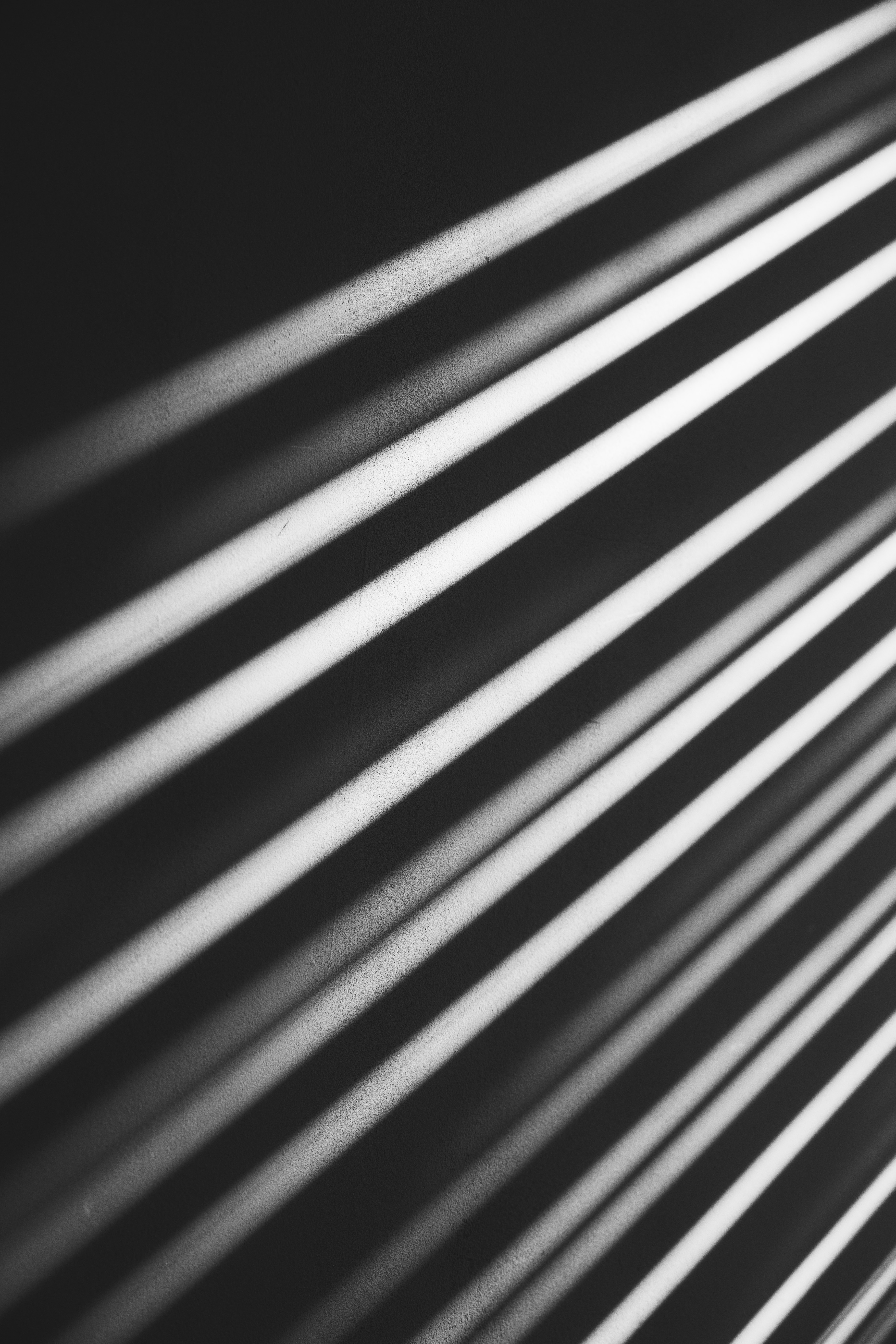 dark, shine, light, lines, shadow, bw, chb, stripes, streaks 1080p