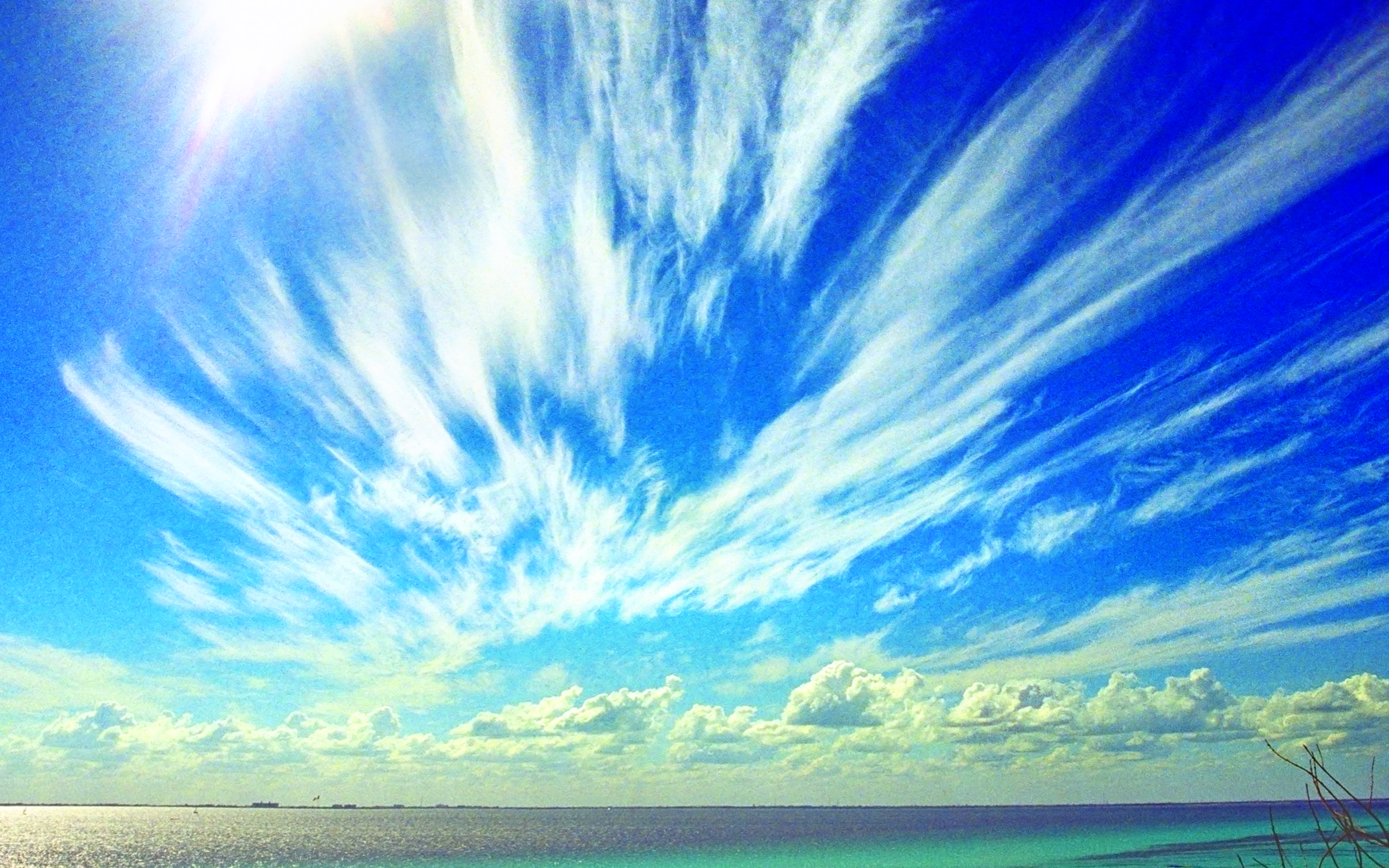 Descarga gratis la imagen Cielo, Mar, Horizonte, Nube, Soleado, Pintoresco, Tierra/naturaleza en el escritorio de tu PC