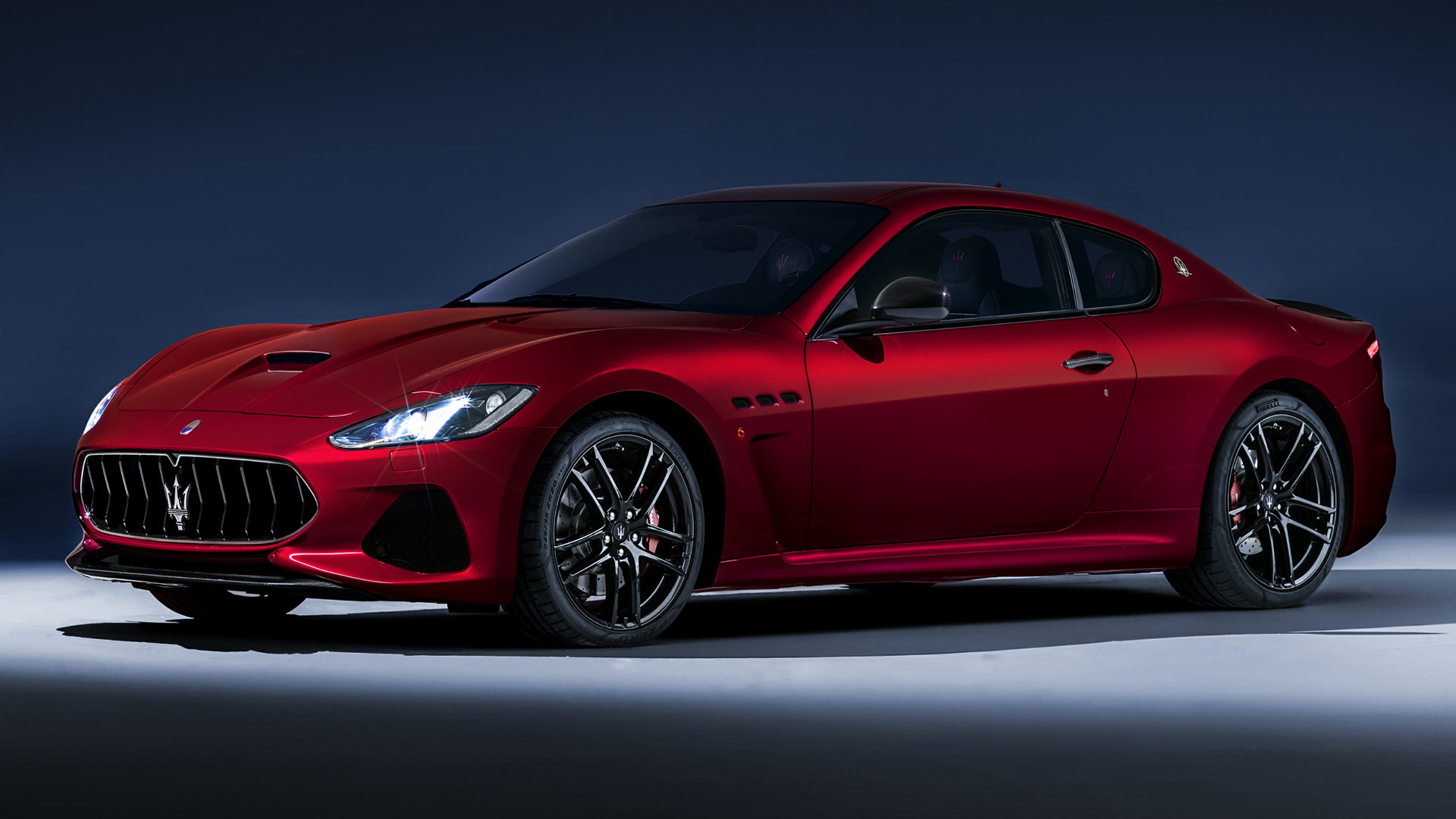 Laden Sie Maserati Granturismo Mc HD-Desktop-Hintergründe herunter