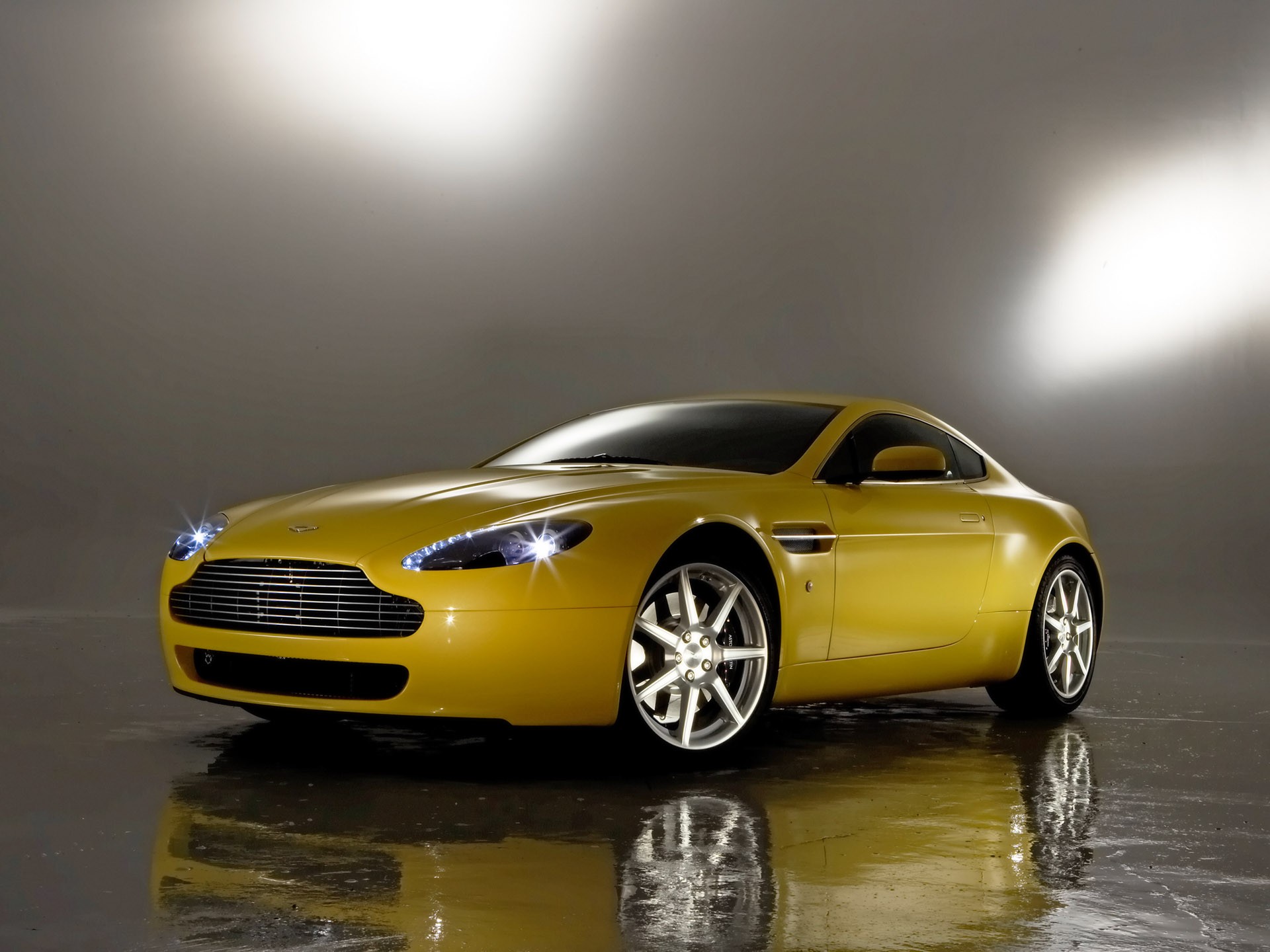 288589 Заставки і шпалери Aston Martin V8 Vantage на телефон. Завантажити  картинки безкоштовно