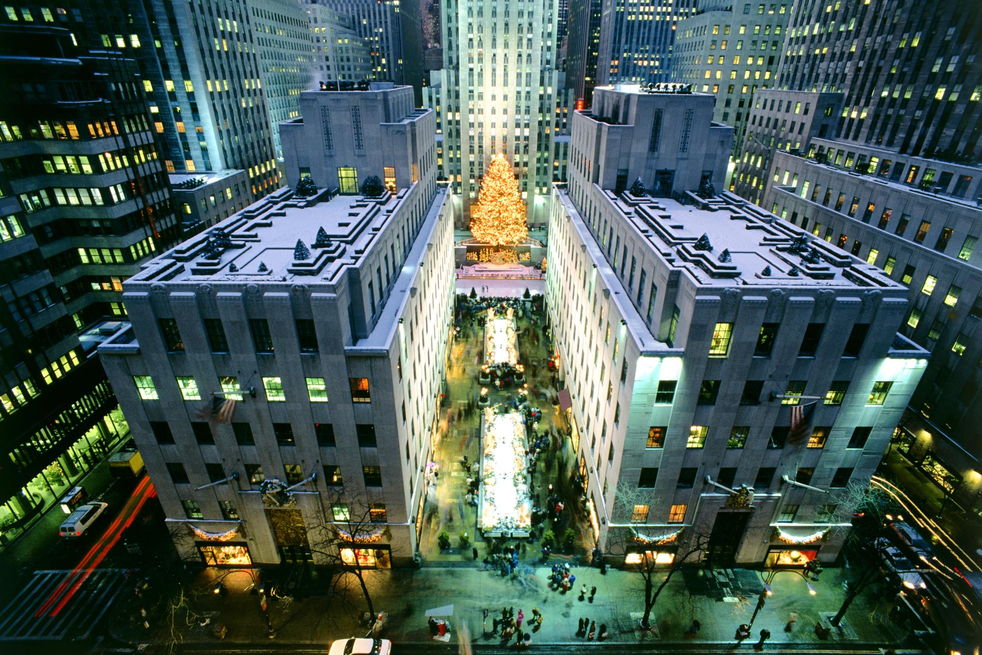 Free download wallpaper Cities, City, Building, Christmas Tree, New York, Man Made on your PC desktop