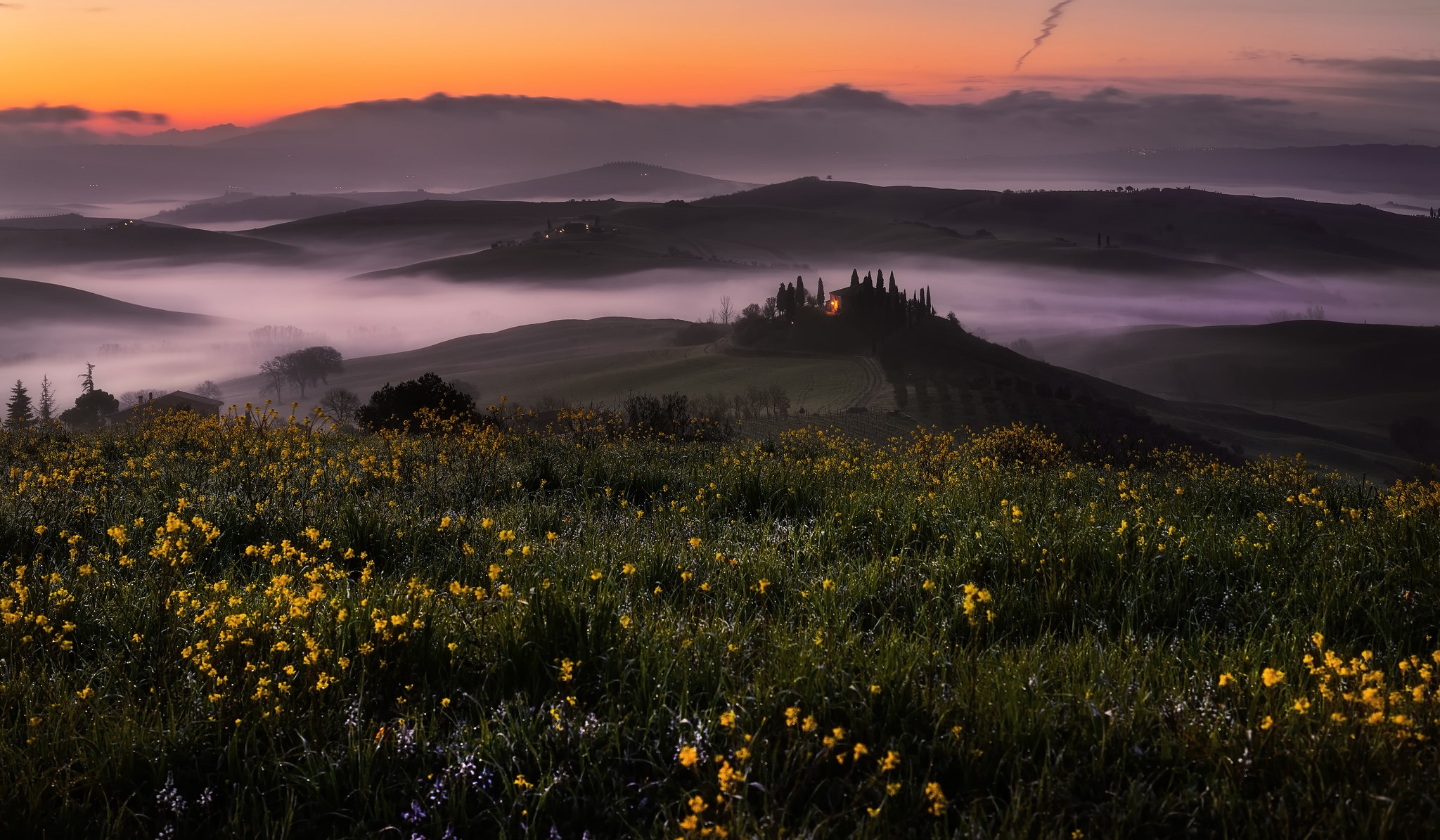 Laden Sie das Landschaft, Natur, Italien, Nebel, Sonnenaufgang, Hügel, Fotografie, Toskana-Bild kostenlos auf Ihren PC-Desktop herunter