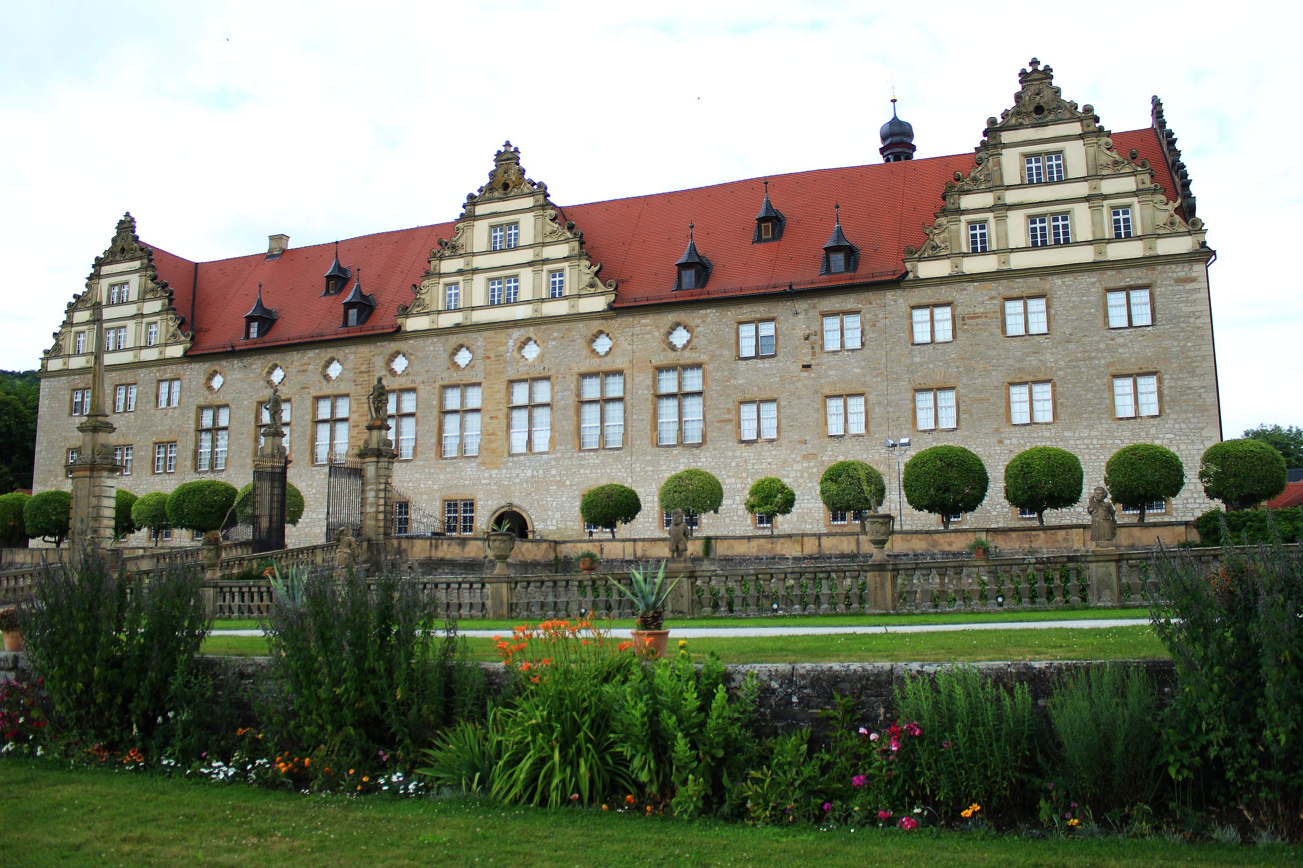 1476489 Bild herunterladen menschengemacht, schloss weikersheim - Hintergrundbilder und Bildschirmschoner kostenlos