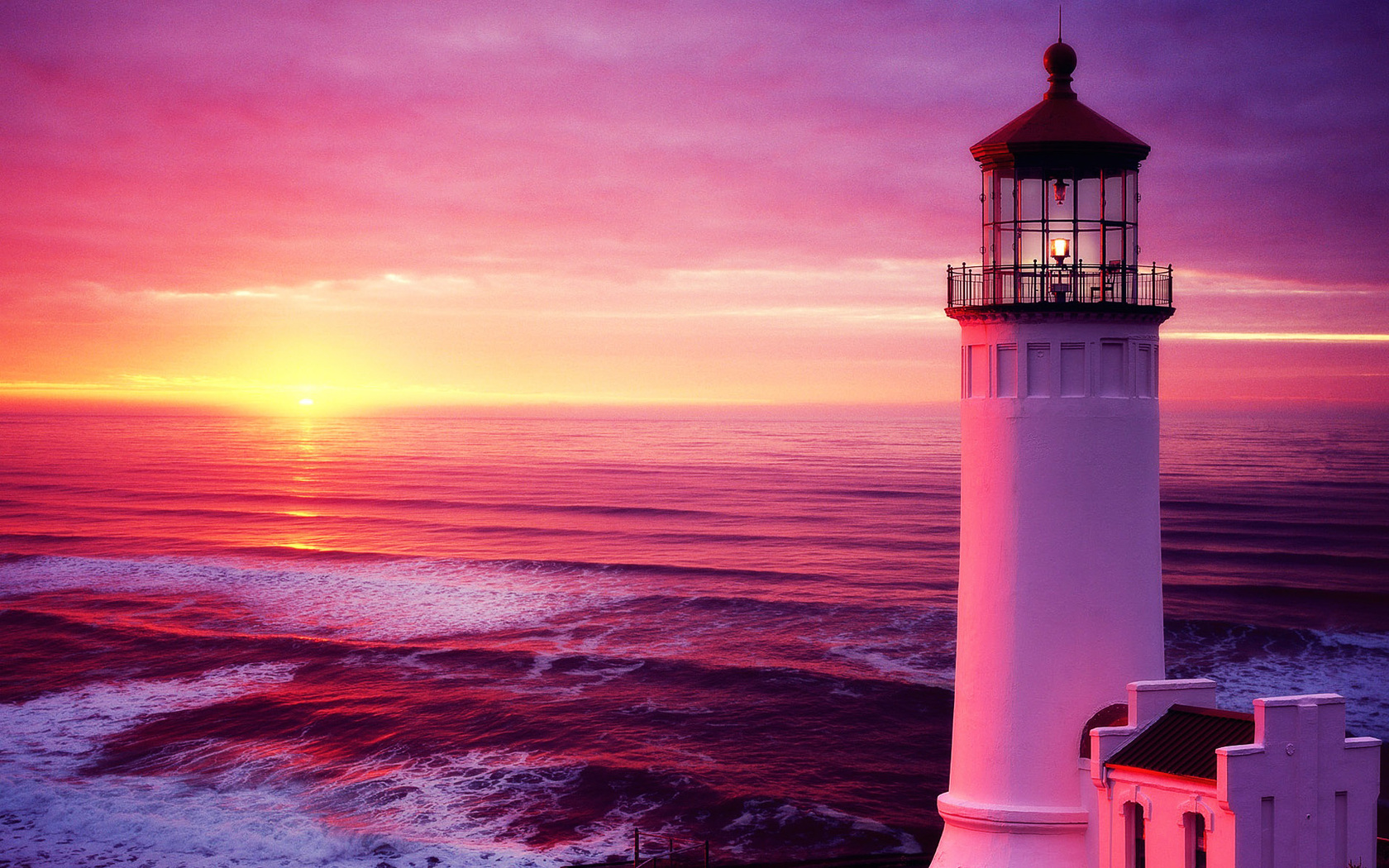 Free download wallpaper Lighthouse, Man Made on your PC desktop