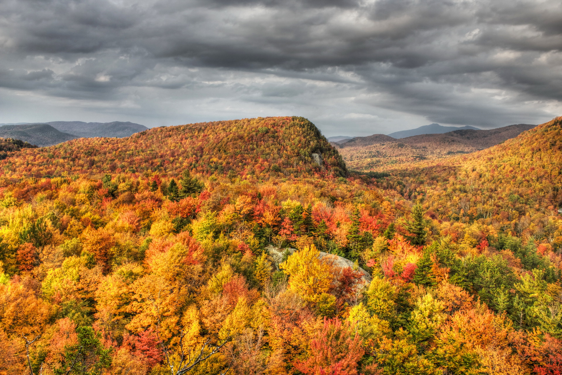 Téléchargez gratuitement l'image Automne, Montagne, Forêt, Arbre, Terre/nature, Imagerie À Grande Gamme Dynamique sur le bureau de votre PC